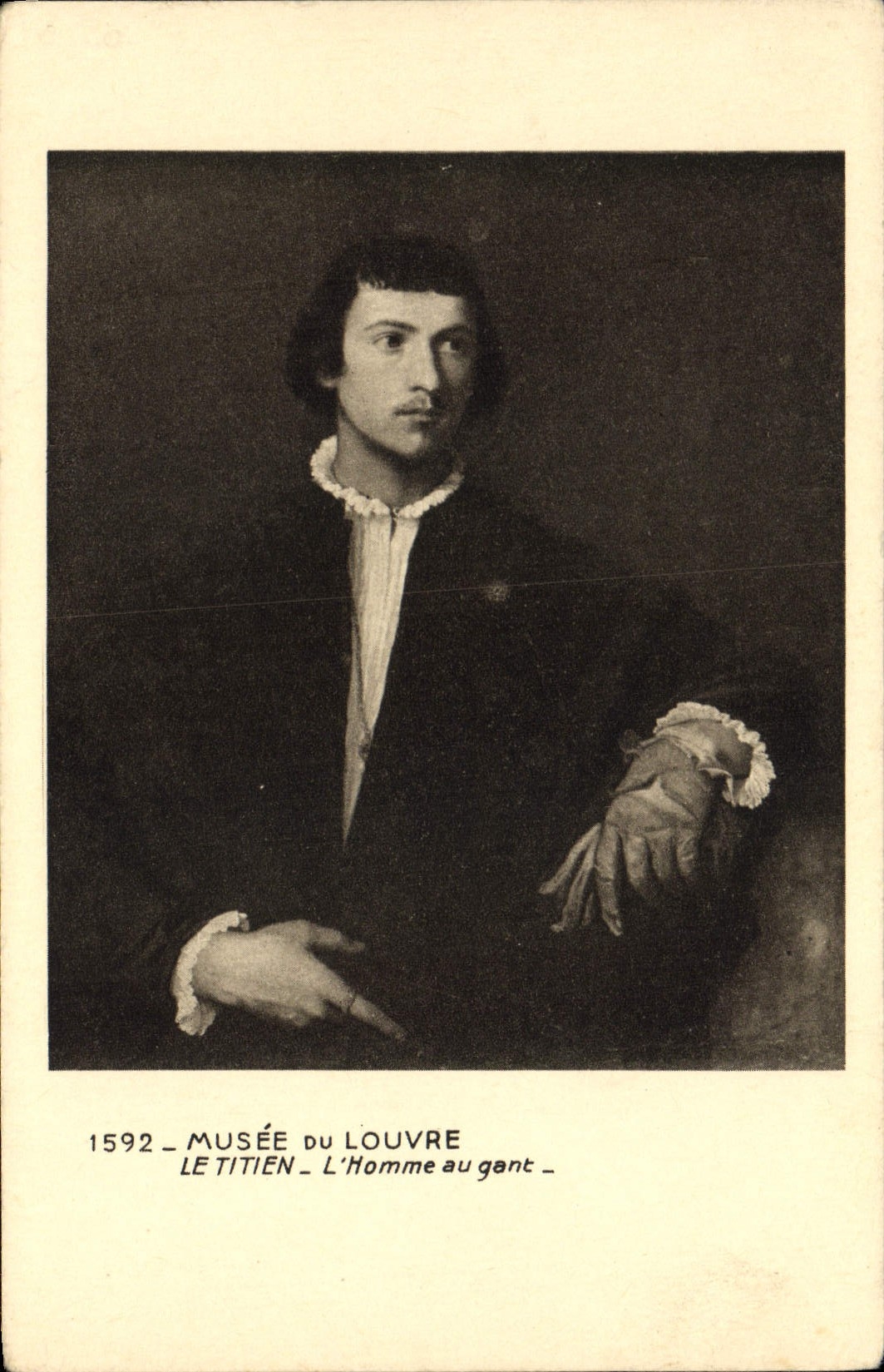 VINTAGE POSTCARD Museum Of Louvre Titien the man with the glove