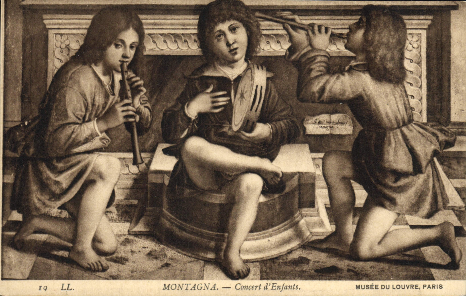 VINTAGE POSTCARD Museum Of Louvre Montagna Concert of Paris children