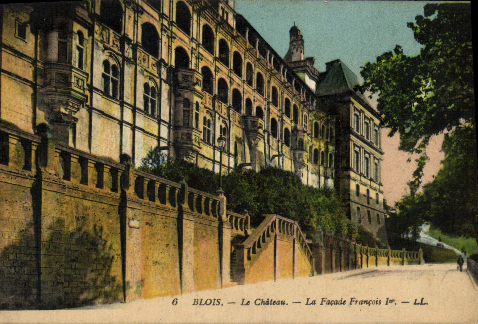 CPA Blois Le Chateau La Facade Francois 1er