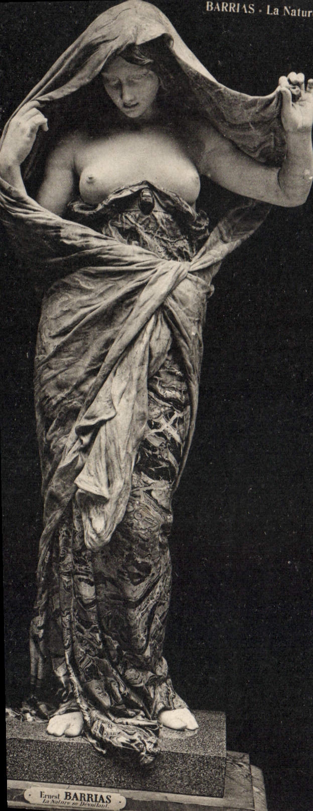 VINTAGE POSTCARD Barrias nature revealing Museum of Luxembourg Paris