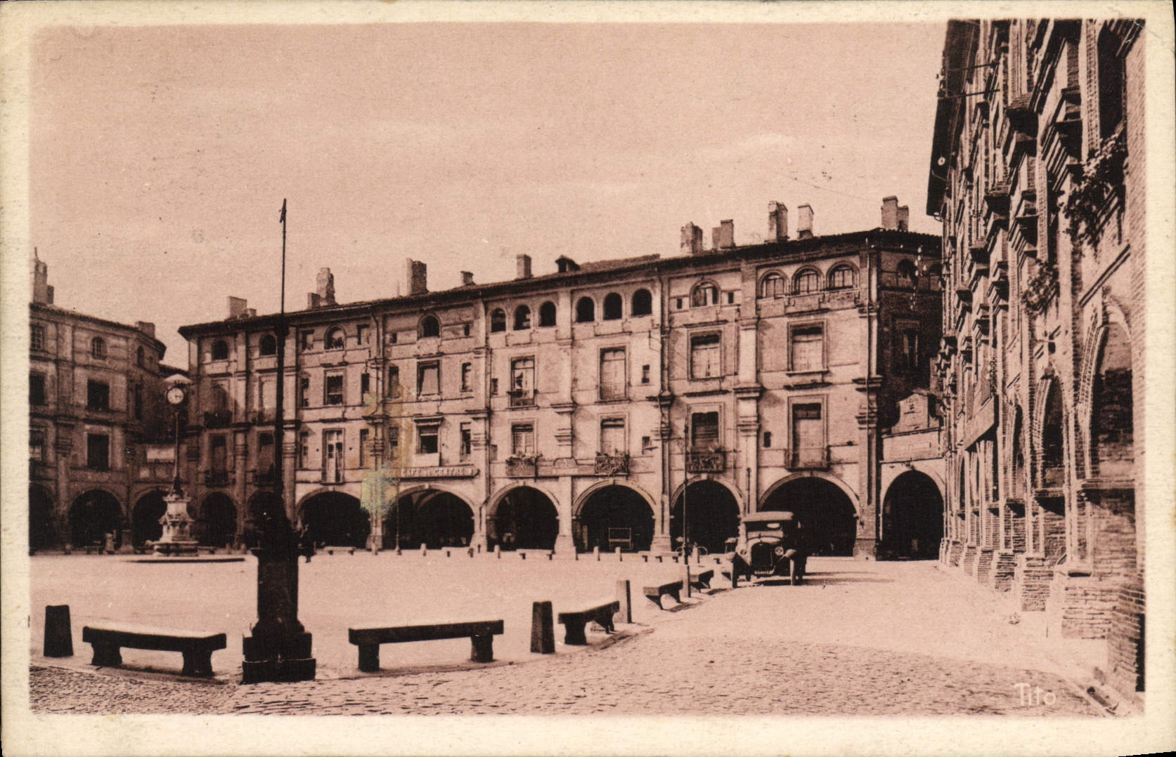VINTAGE POSTCARD Montauban Places National