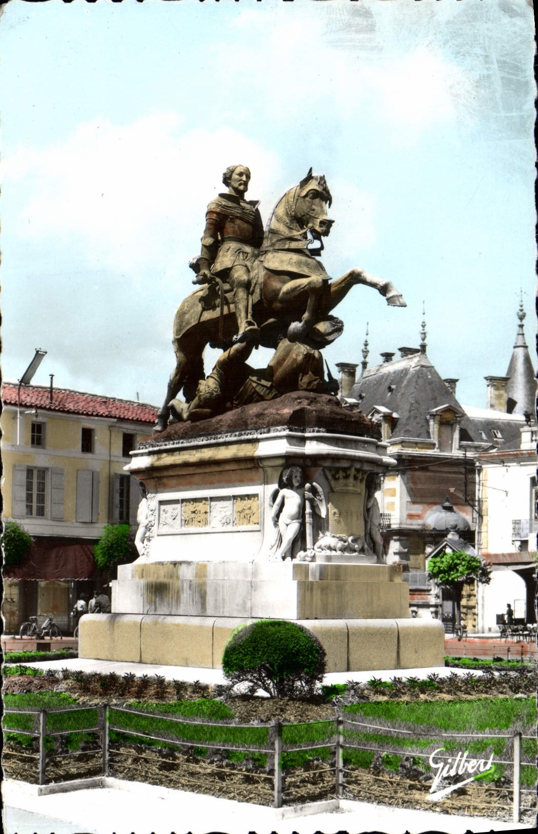 CPM Cognac Staue Francois 1er 