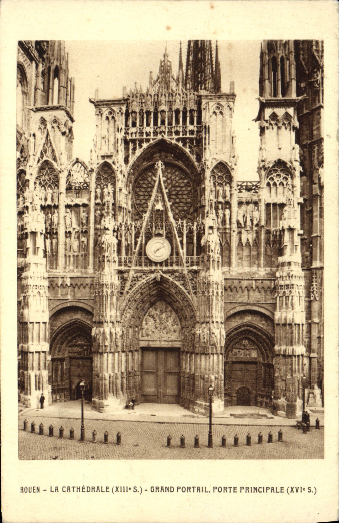 VINTAGE POSTCARD Rouen the Cathedral Large Gate Carries Principal