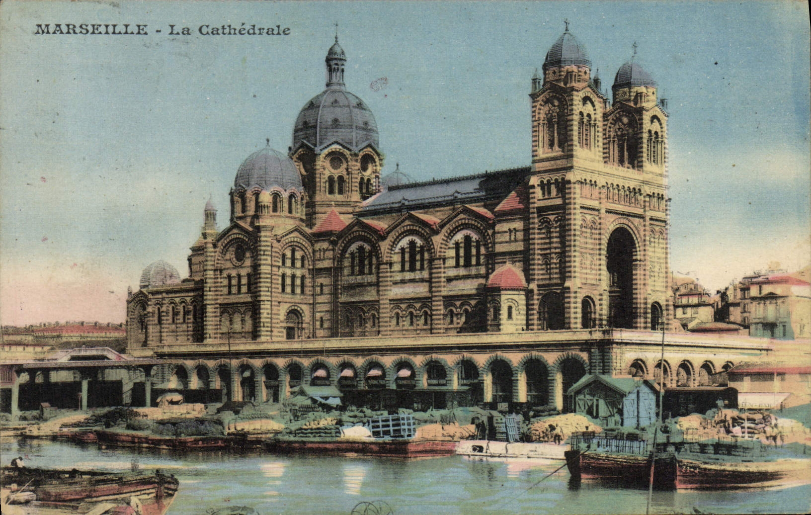 CPA Marseille La Cathedrale 