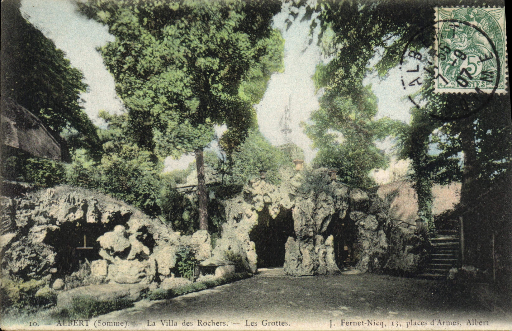 VINTAGE POSTCARD Albert the Villa of the Rocks Caves