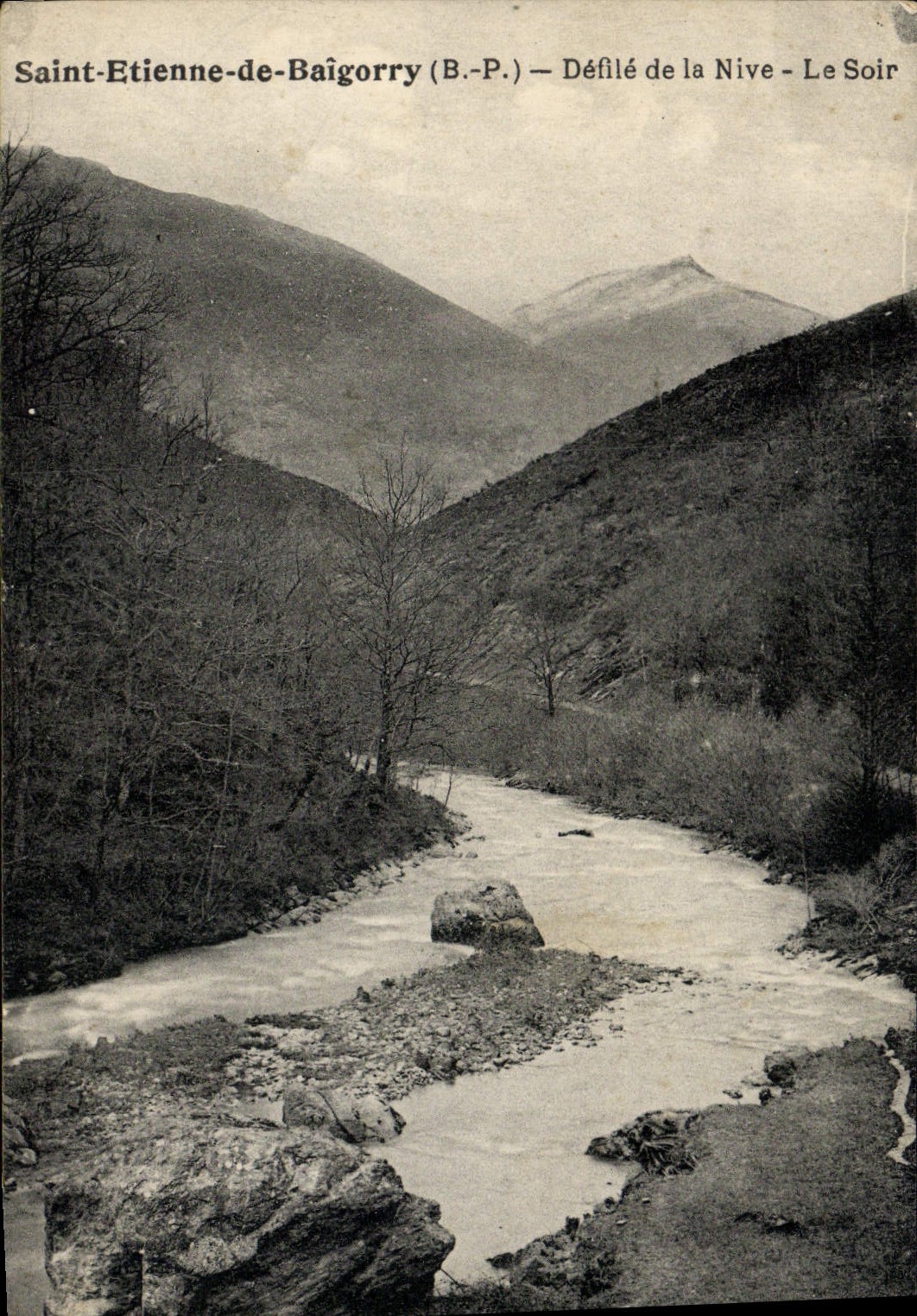 VINTAGE POSTCARD Holy Etienne de Baigorry Ravelled of Nive the Evening