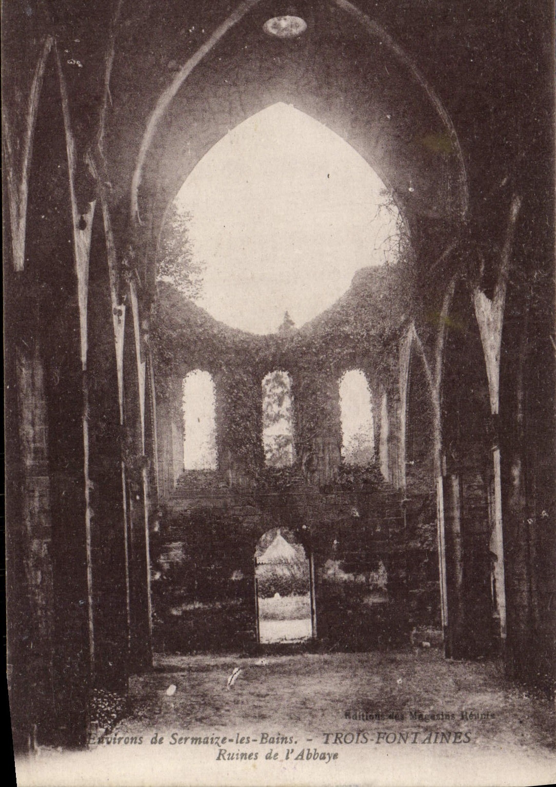 VINTAGE POSTCARD Three Fountains Ruins De I' Abbaye Surroundings of Sermaize les Bains