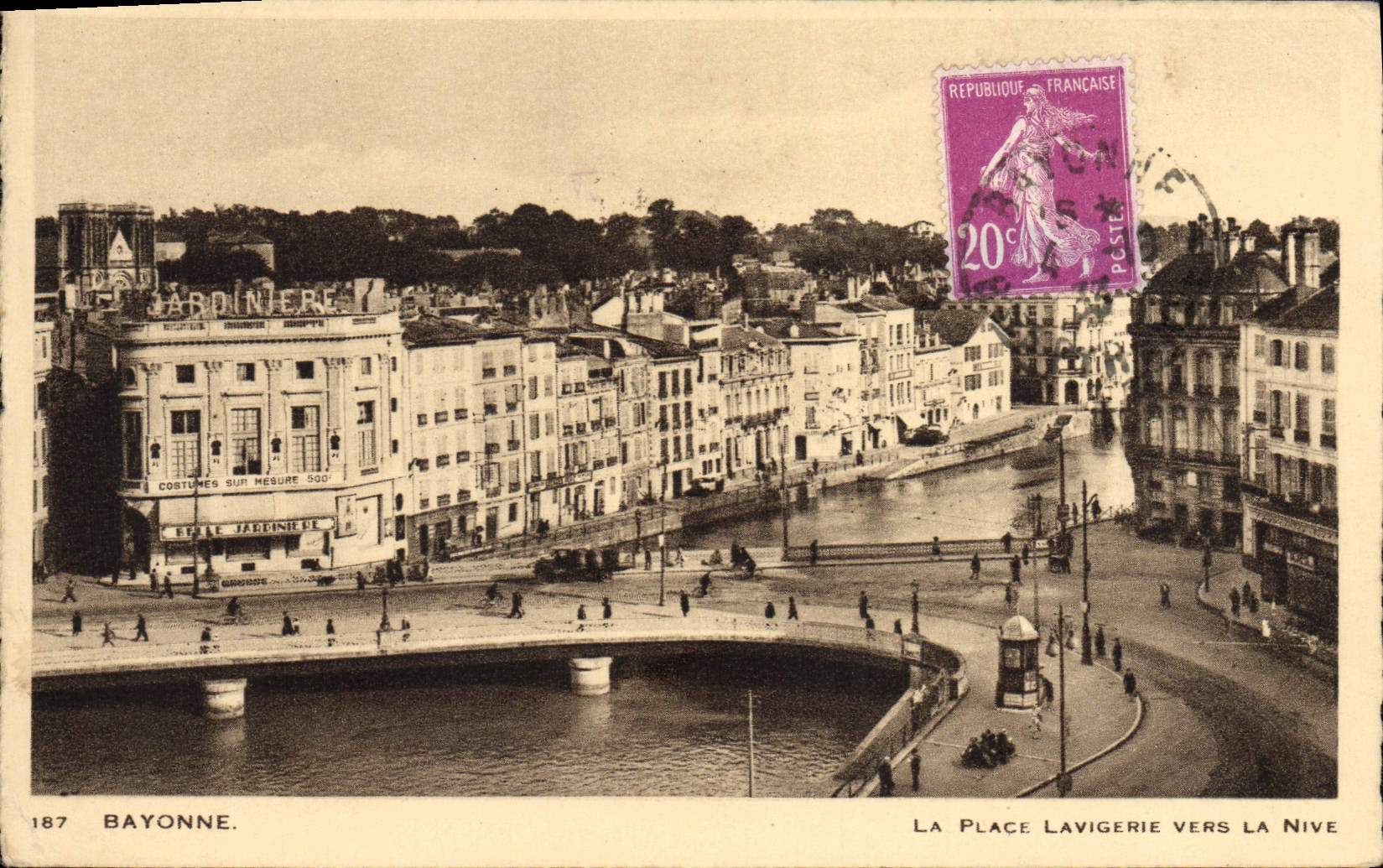 CPA Bayonne La Place Lavigerie Vers La Nice