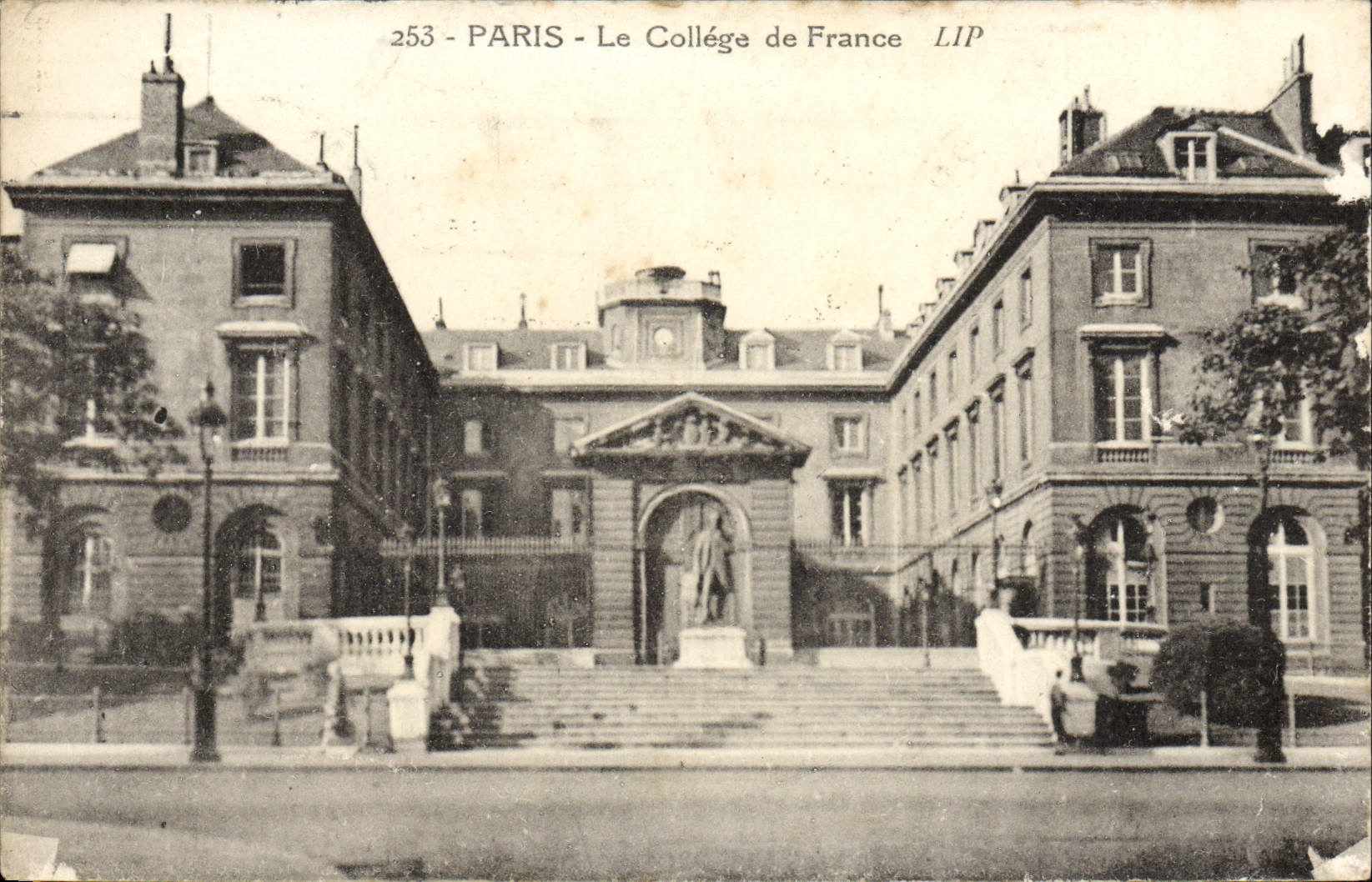 CPA Paris Le College De France