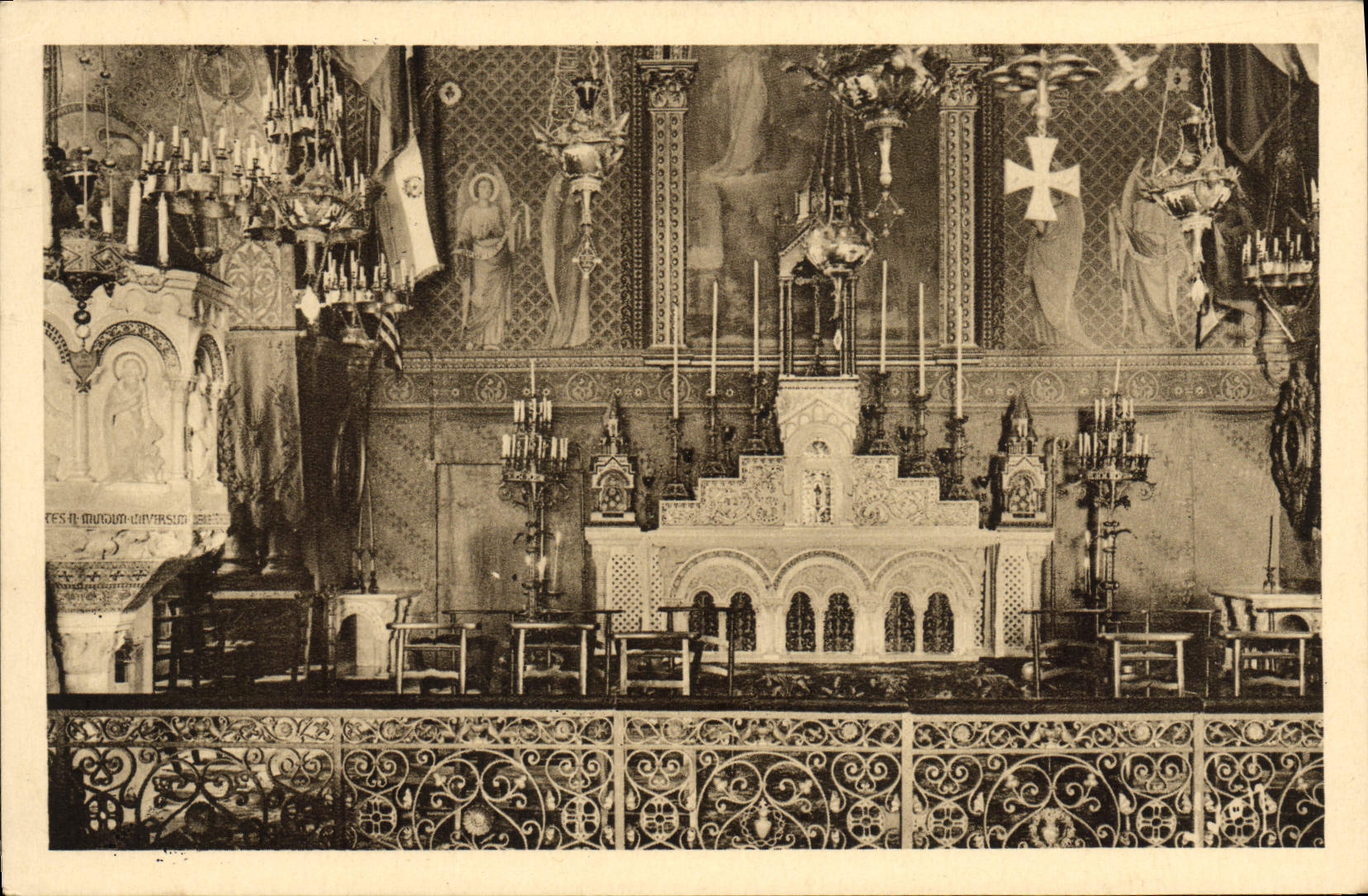 POSTAL Paray Monial interior de la VENDIMIA de la cámara acorazada del monasterio del Visitation