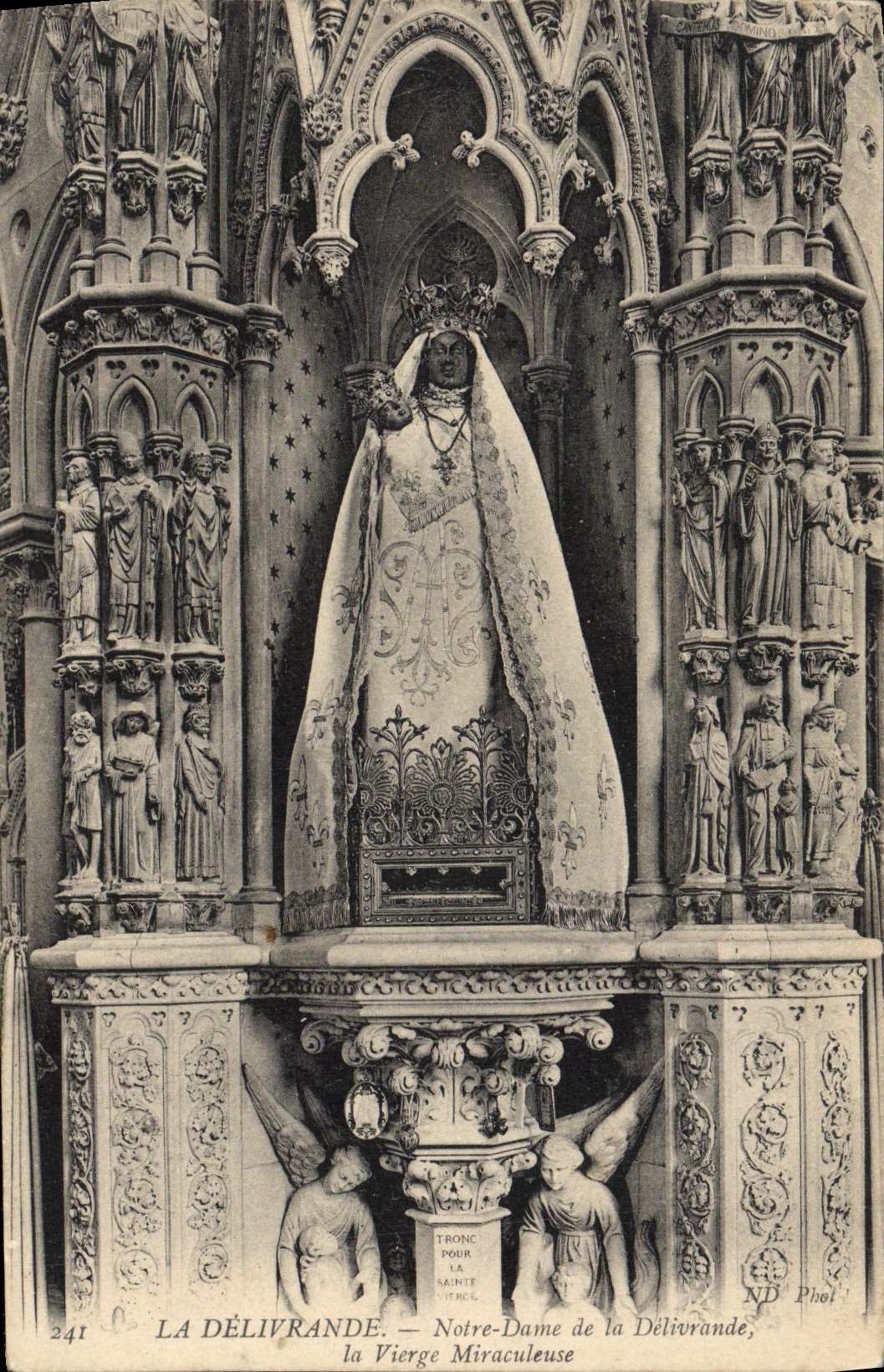 VINTAGE POSTCARD Delivrande Notre Dame Of Delivrande the miraculous Virgin