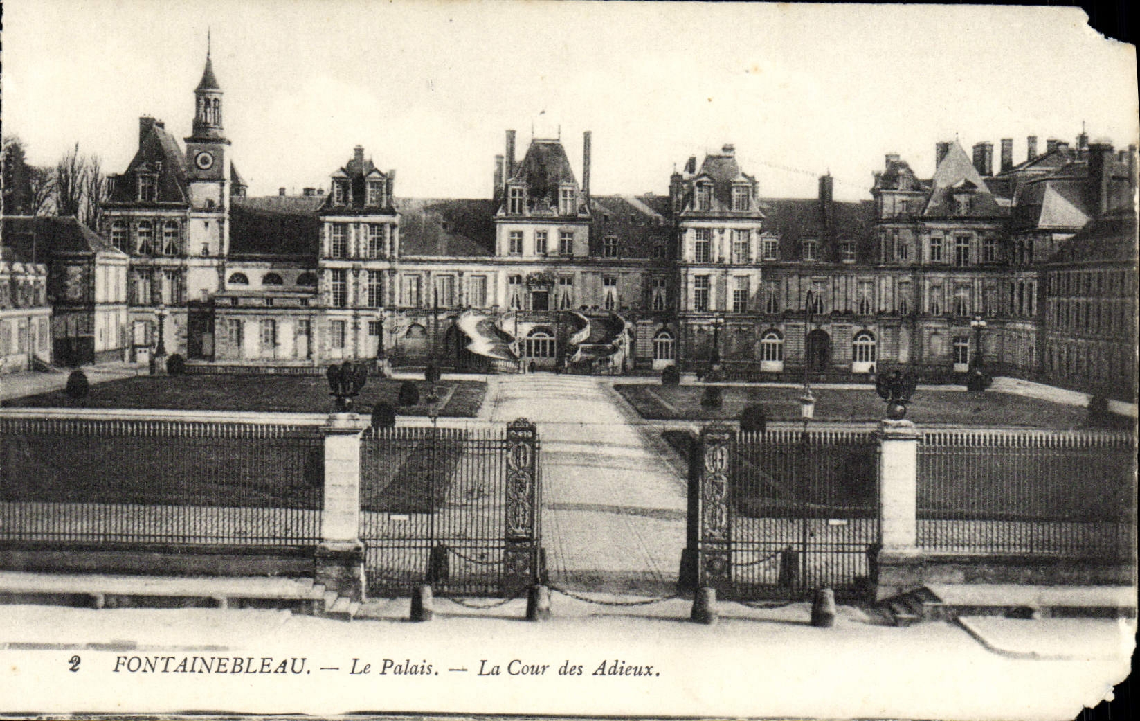 CPA Fontainebleau Le Palais La Cour Des Adieux