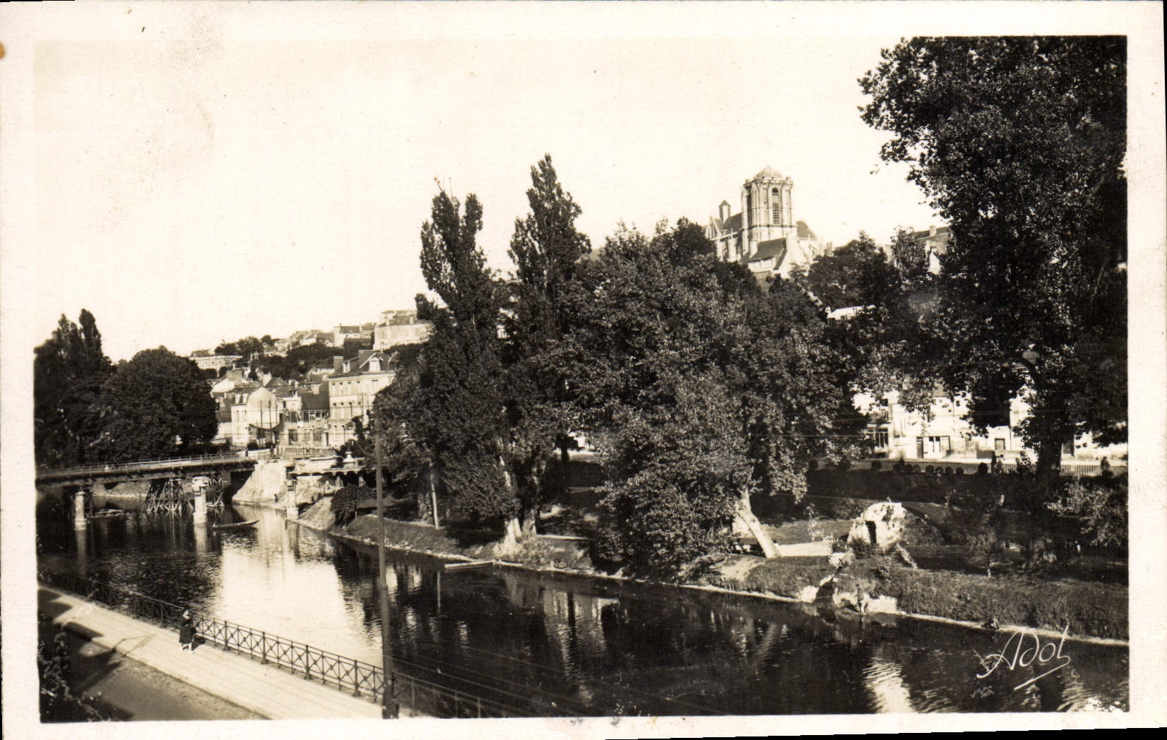 MODERN CARD Mans a Beautiful Corner on the quays