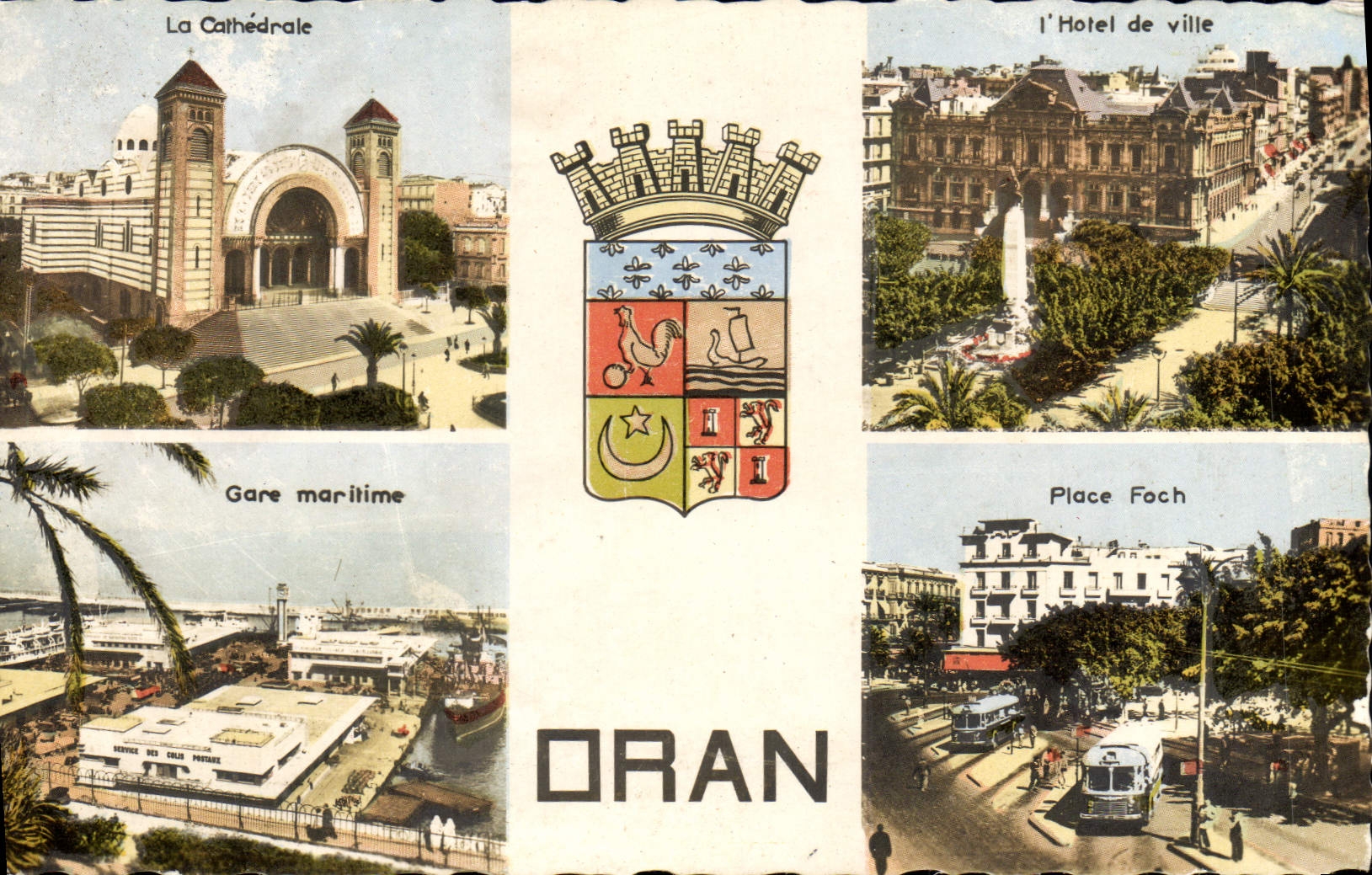 CPM Oran La cathedrale L'Hotel de ville Gare maritime Place Foch 