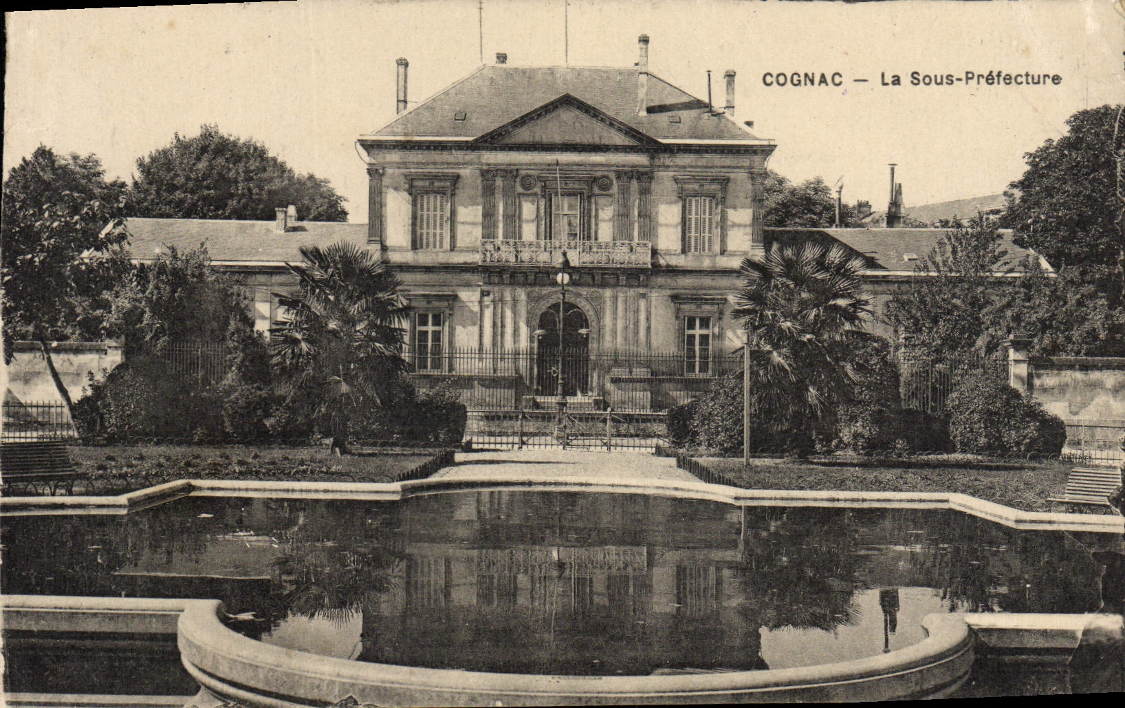 VINTAGE POSTCARD Cognac Under Prefecture