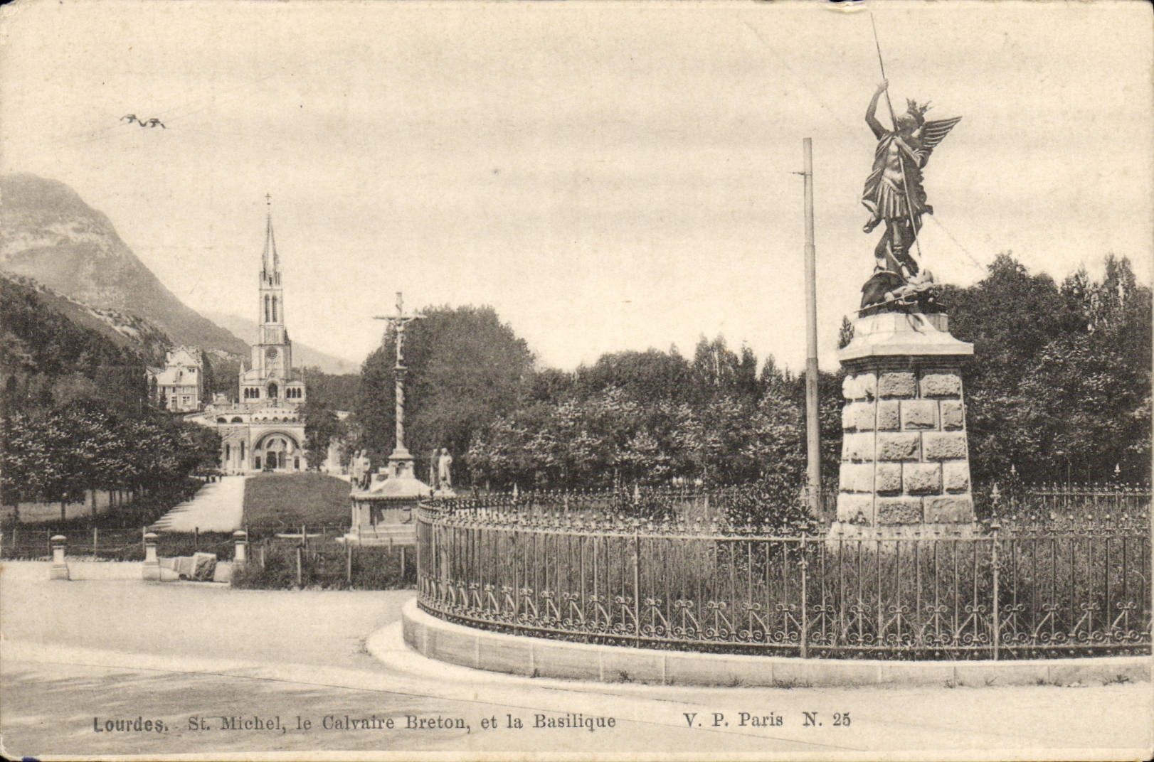 VINTAGE POSTCARD Heavy St Michel the Breton martyrdom and the basilica