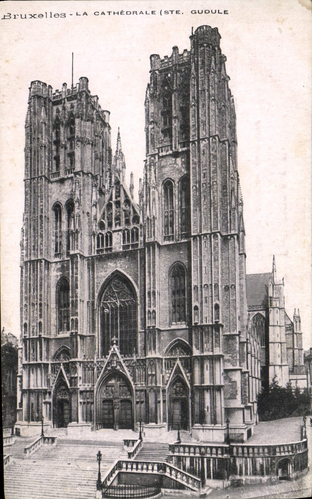 CPA Bruxelles La Cathedrale Ste Gudule