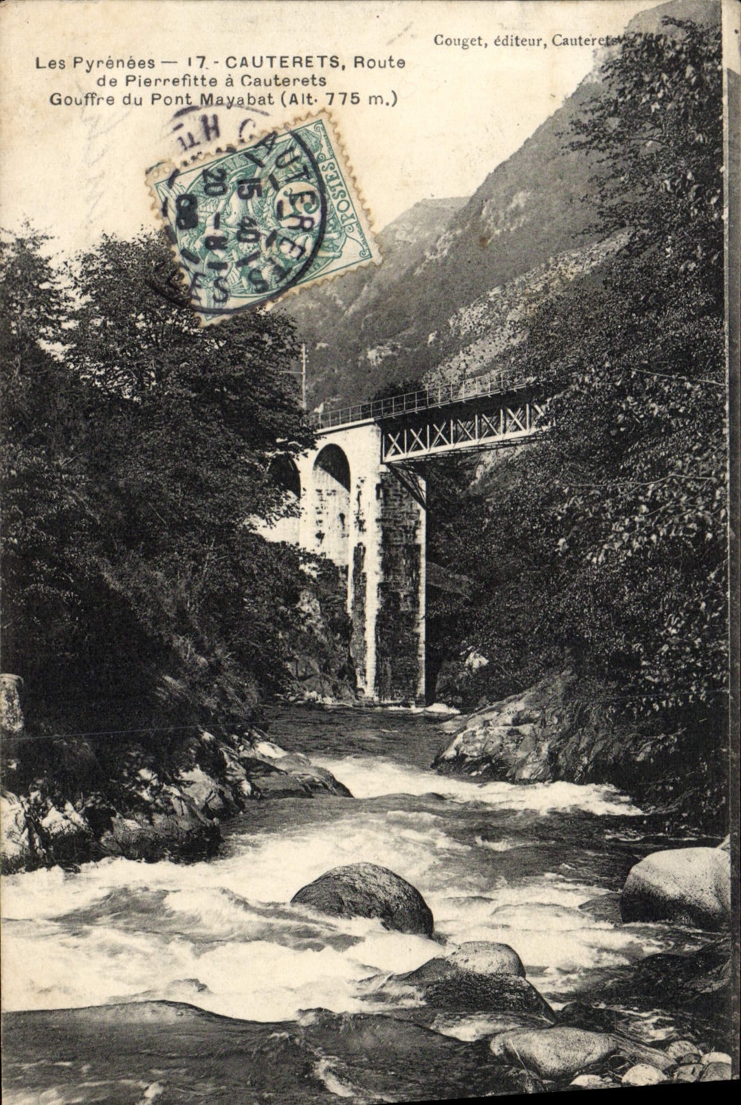 CPA Cauterets Route De Pierrefitte a Cauterets Gouffre du pont Mayabat 