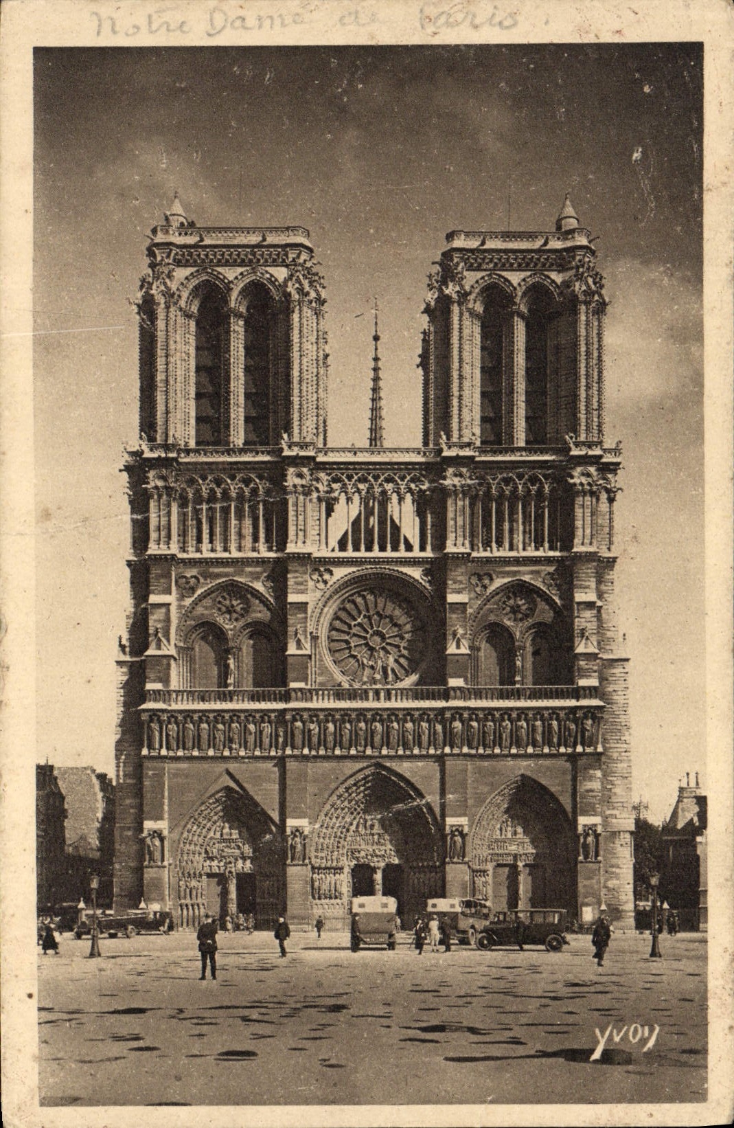 CPA Paris En Flanant Notre Dame 