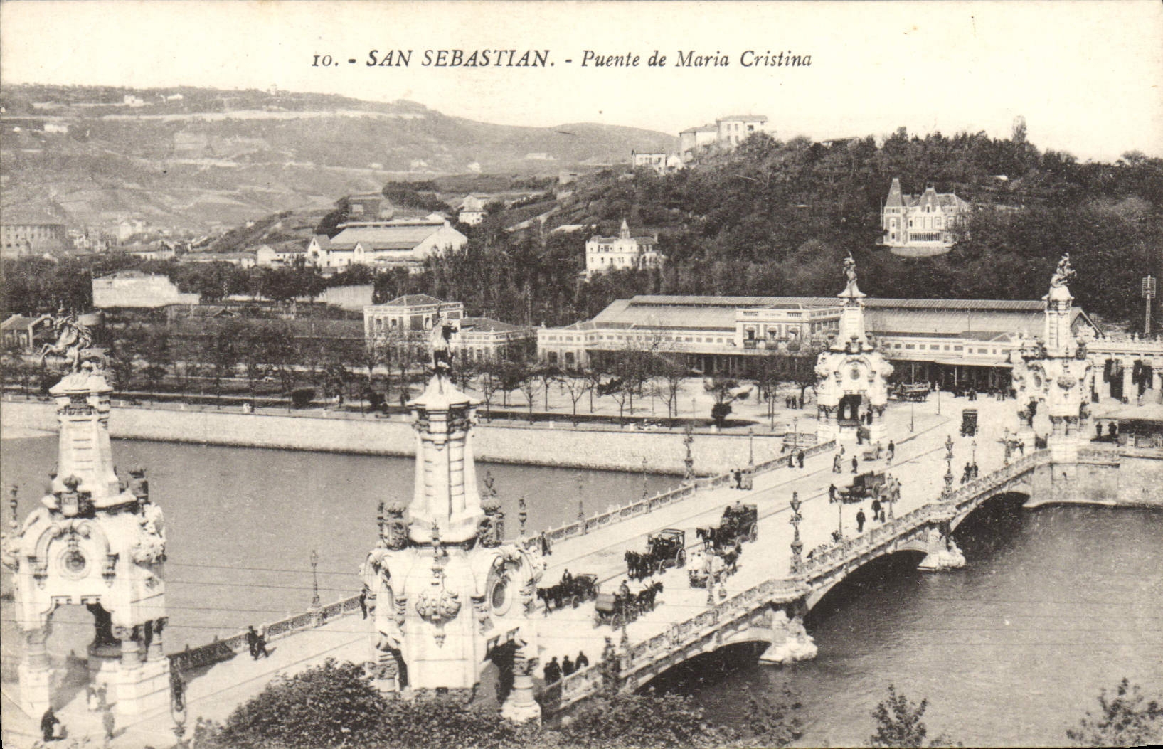 VINTAGE POSTCARD San Sebastian Puente of Maria Cristine