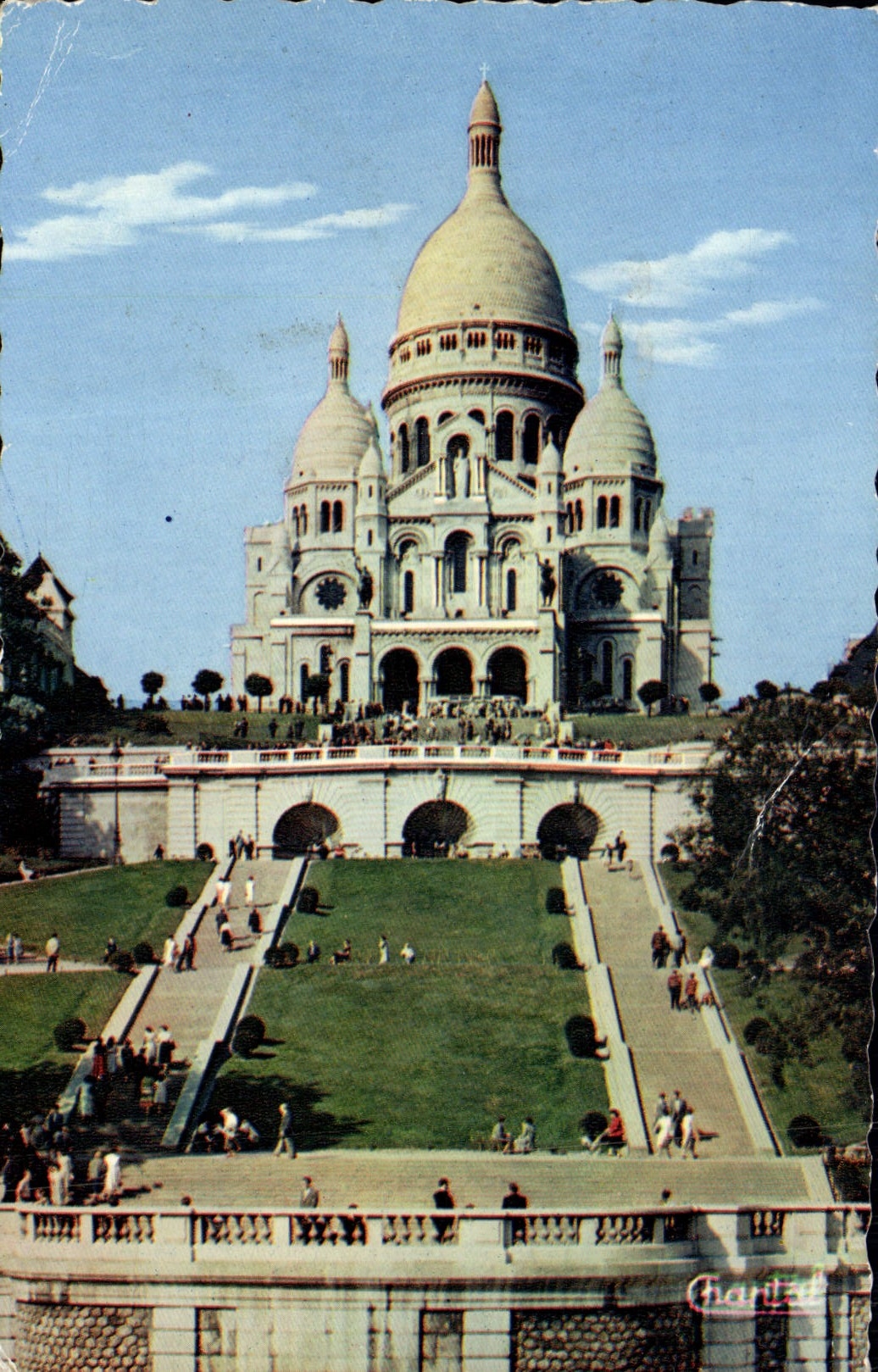 CPM Paris La Basilique du Sacre Coeur