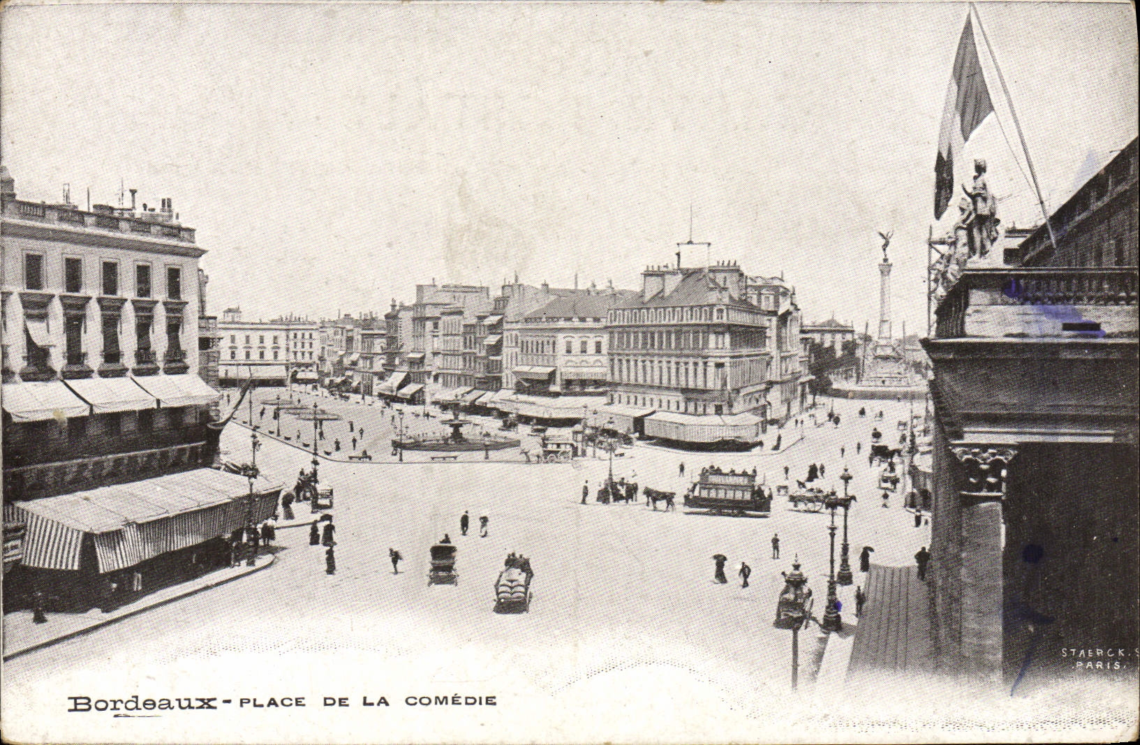 CPA Bordeaux Place De La Comedie