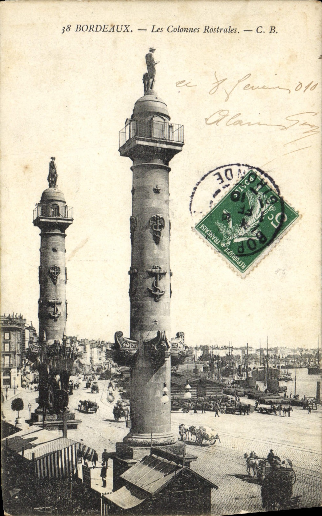 CPA Bordeaux Les Colonnes Rostrales