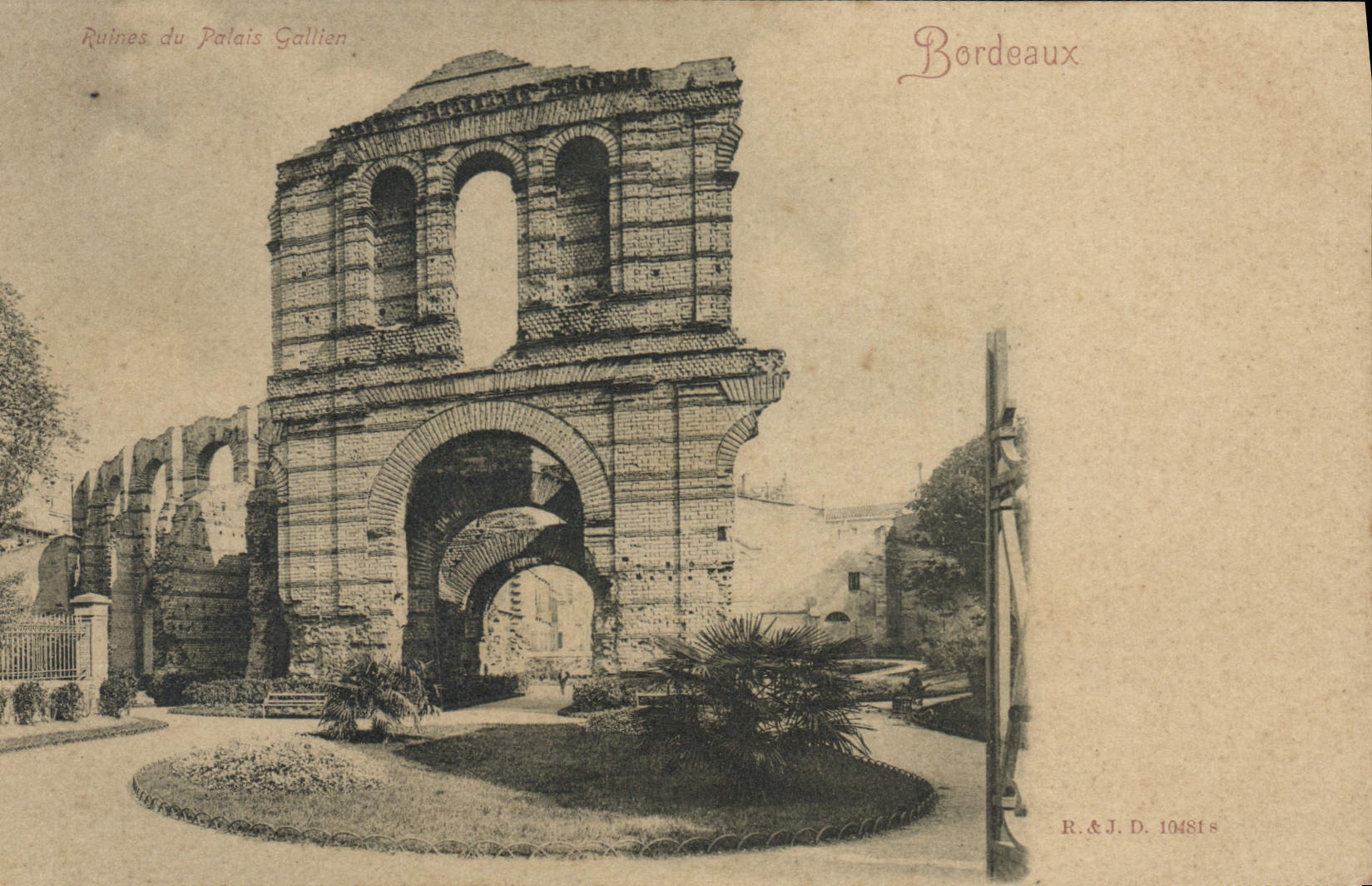 CPA Bordeaux Ruines du Palais Gallien