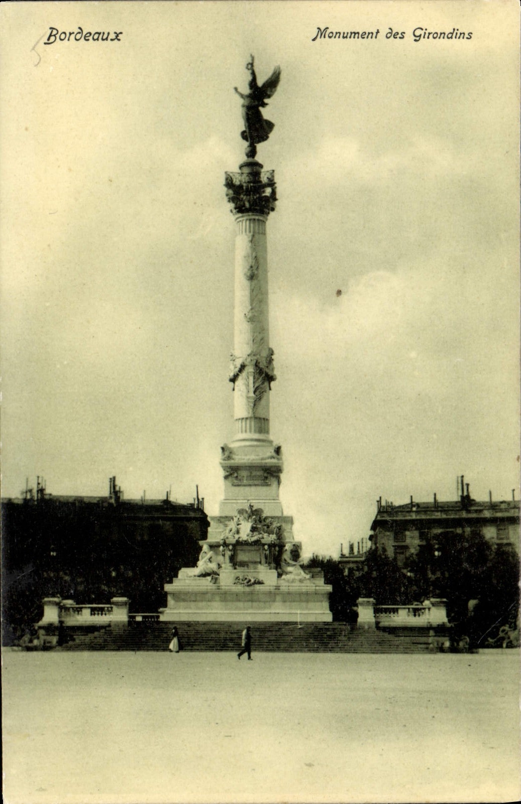 CPA Bordeaux Monument des Girondins
