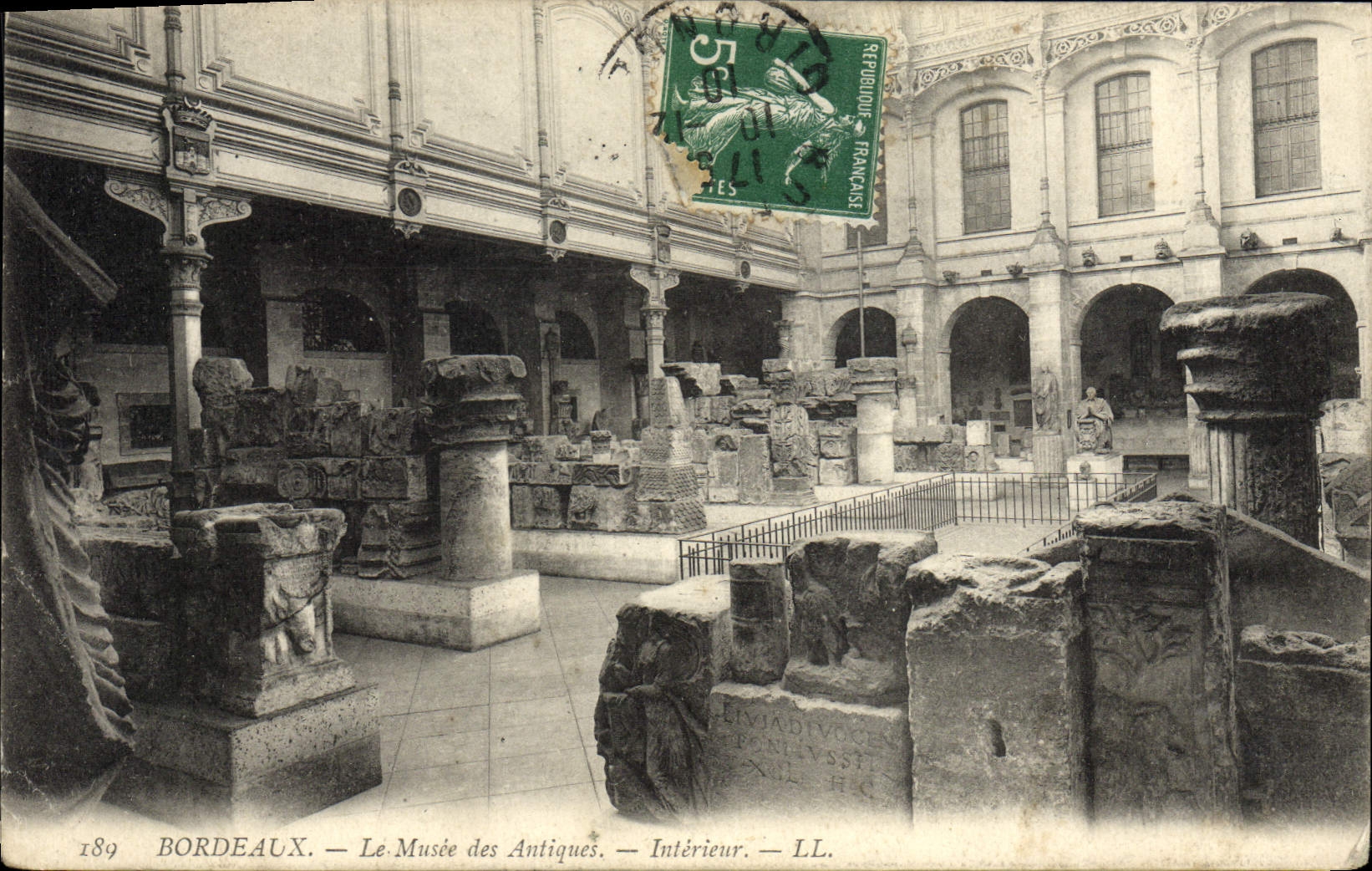 CPA Bordeaux Le Musee Des Antiques Interieur 