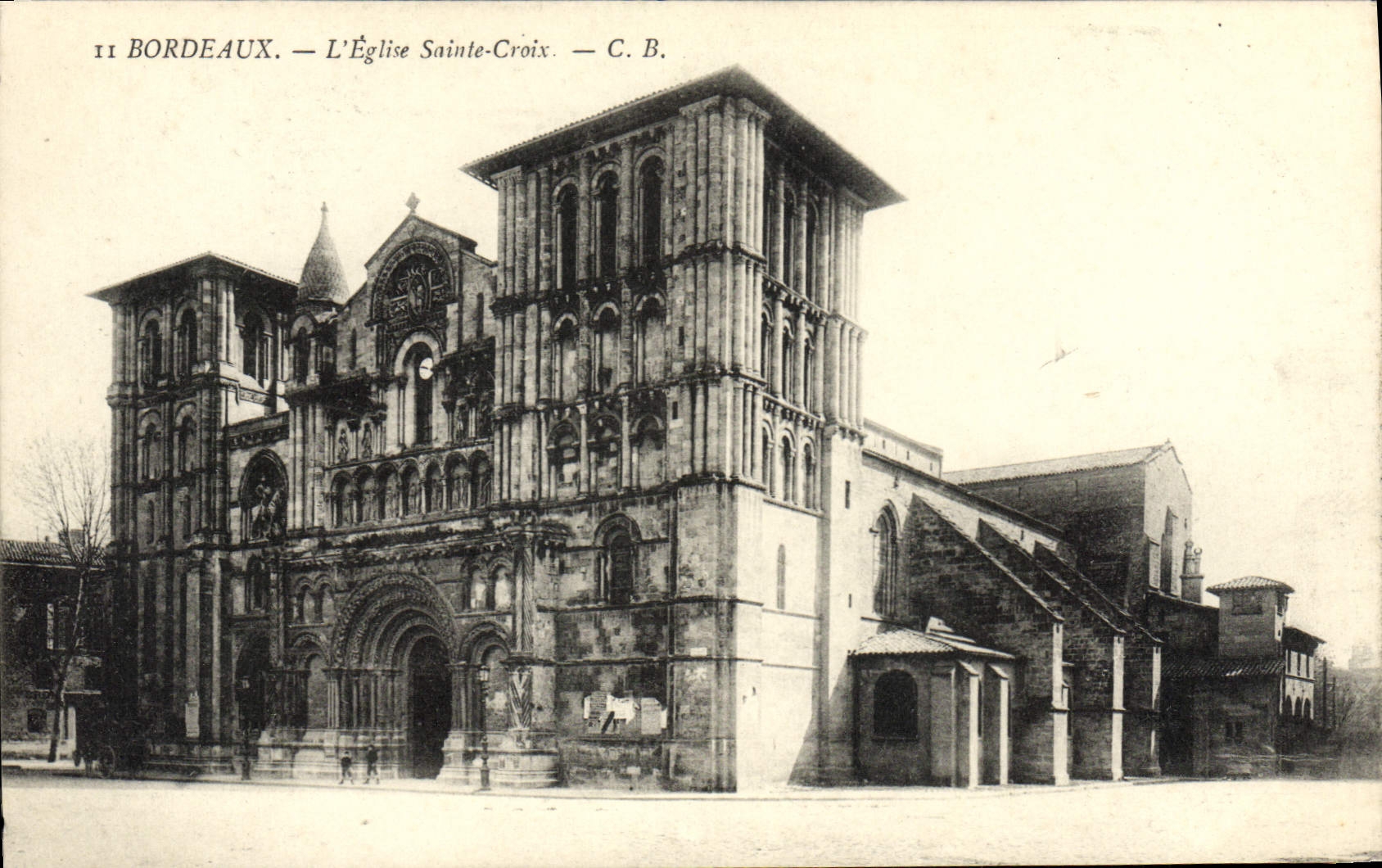 CPA Bordeaux L'Eglise Sainte Croix