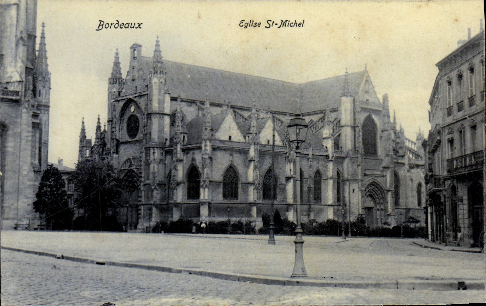 CPA Bordeaux Eglise St Michel