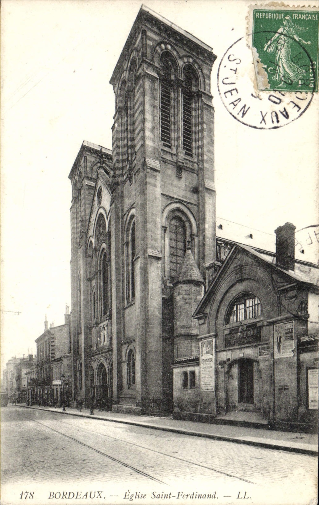 CPA Bordeaux Eglise Saint Ferdinand