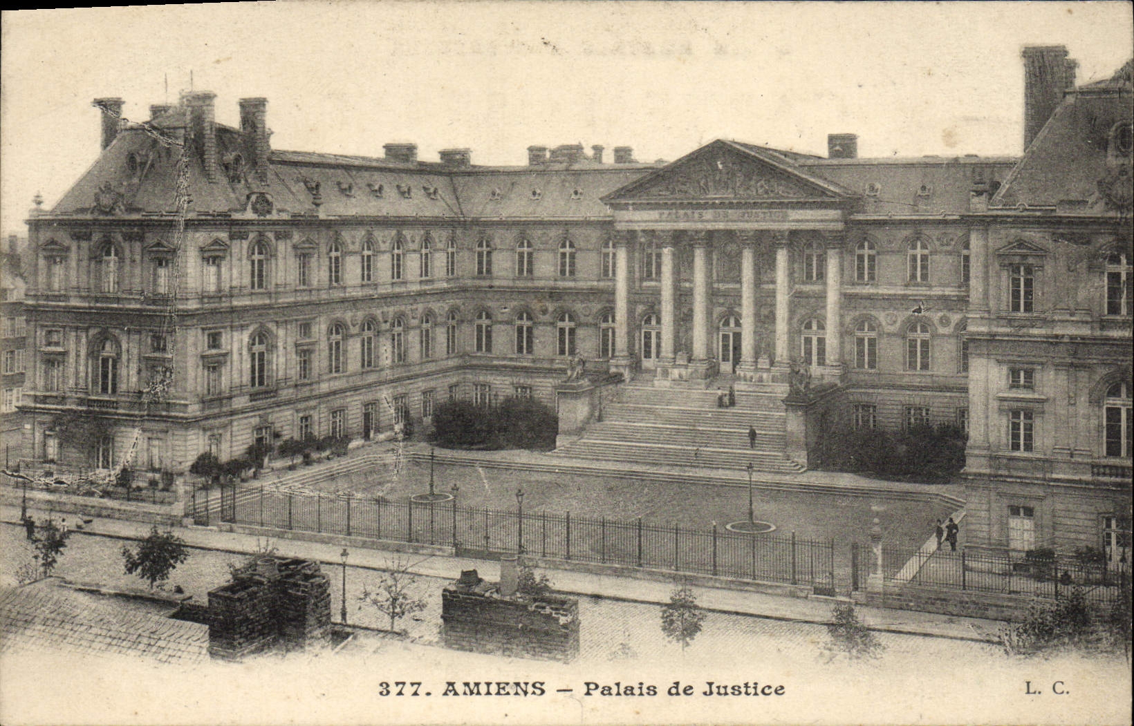 CPA Amiens Palais de Justice 