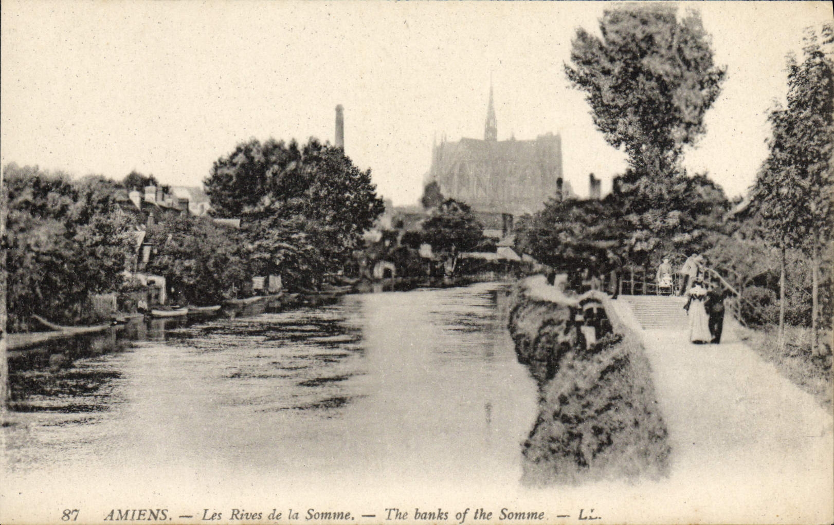 CPA Amiens Les Rives de la Somme 