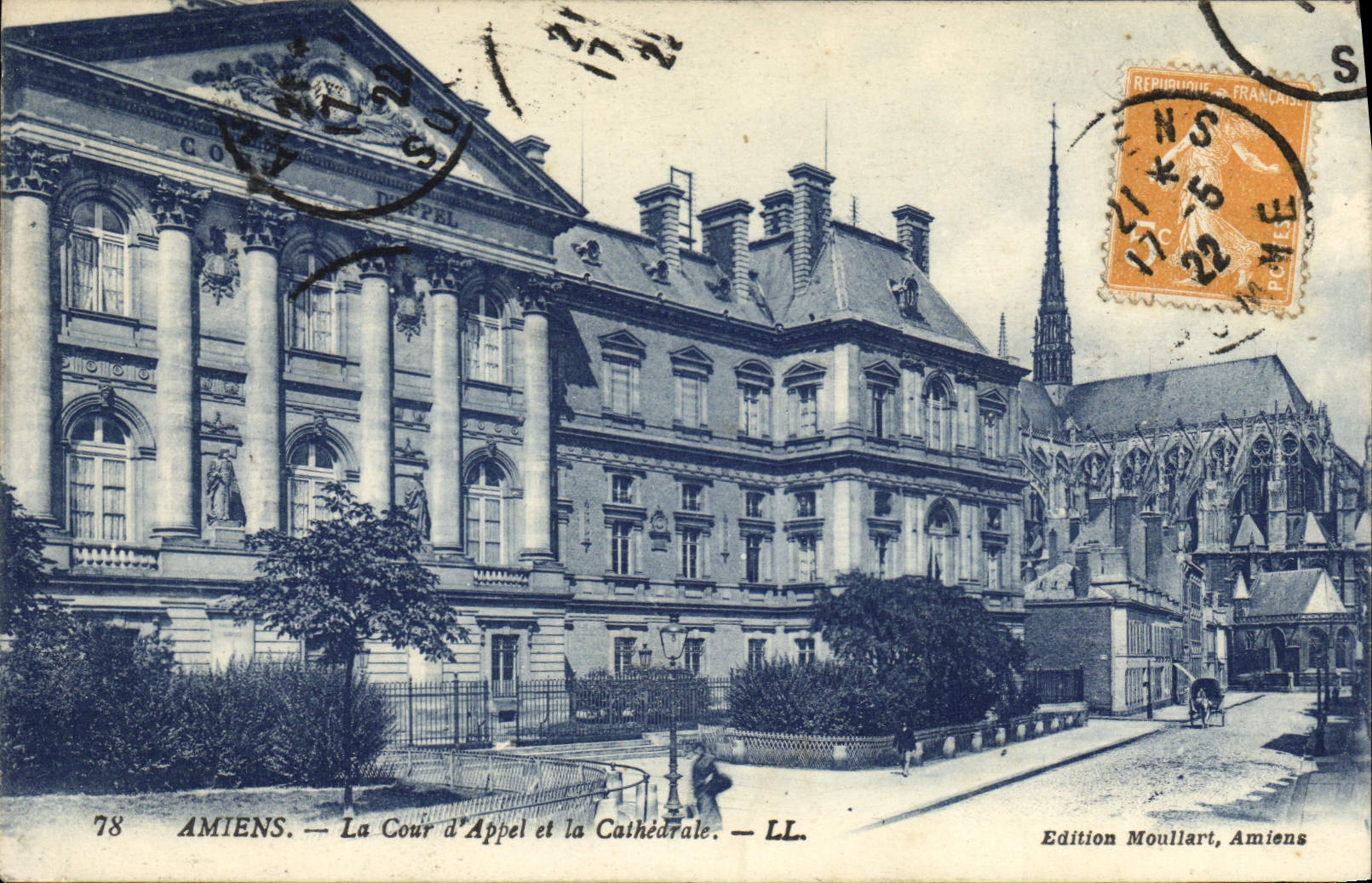 CPA Amiens La Cour d'Appel et la Cathedrale 