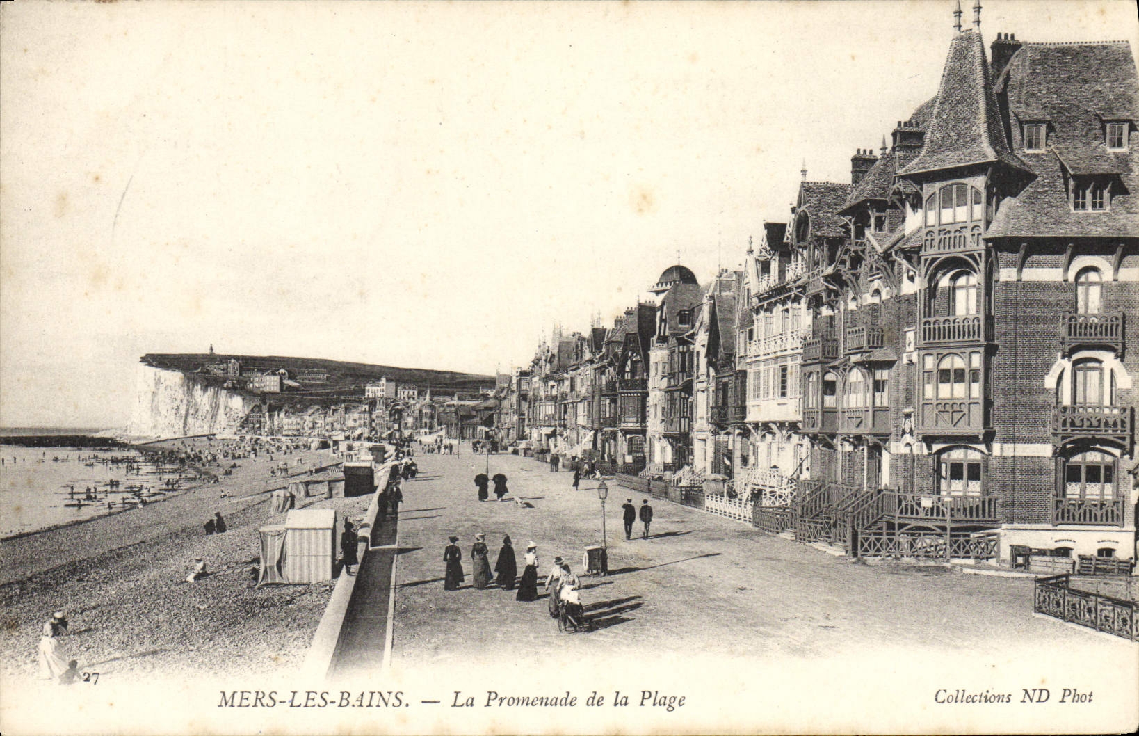 CPA Mers les Bains La Promenade de la Plage