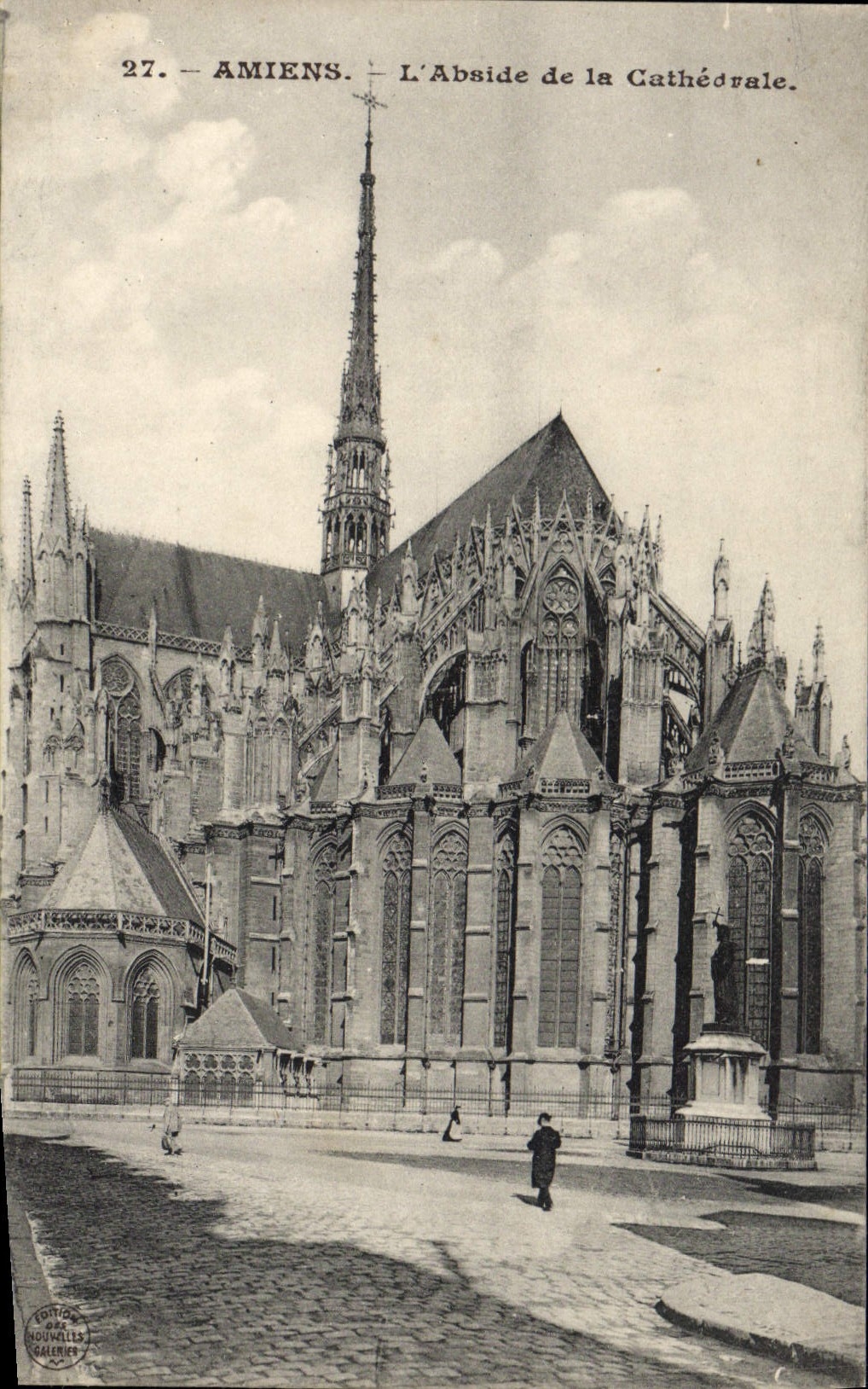 CPA Amiens L'Abside de la Cathedrale