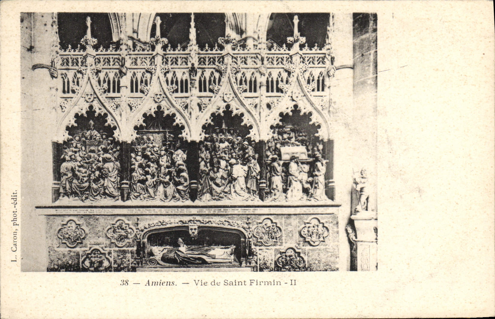 VINTAGE POSTCARD Amiens Life of Saint Firmin L