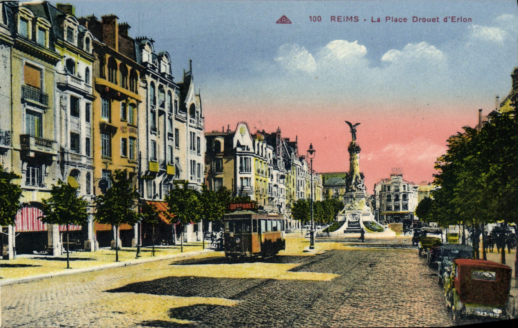 CPA Reims La Place Drouet d'Erlon Tramway