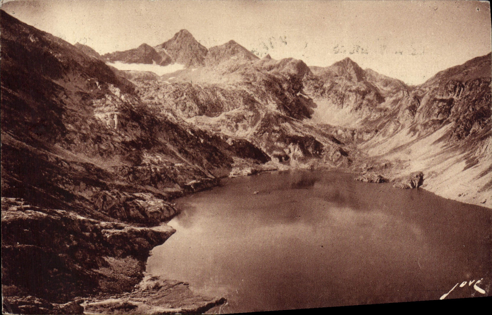 CPA Les Pyrenees Le lac d'Artouste