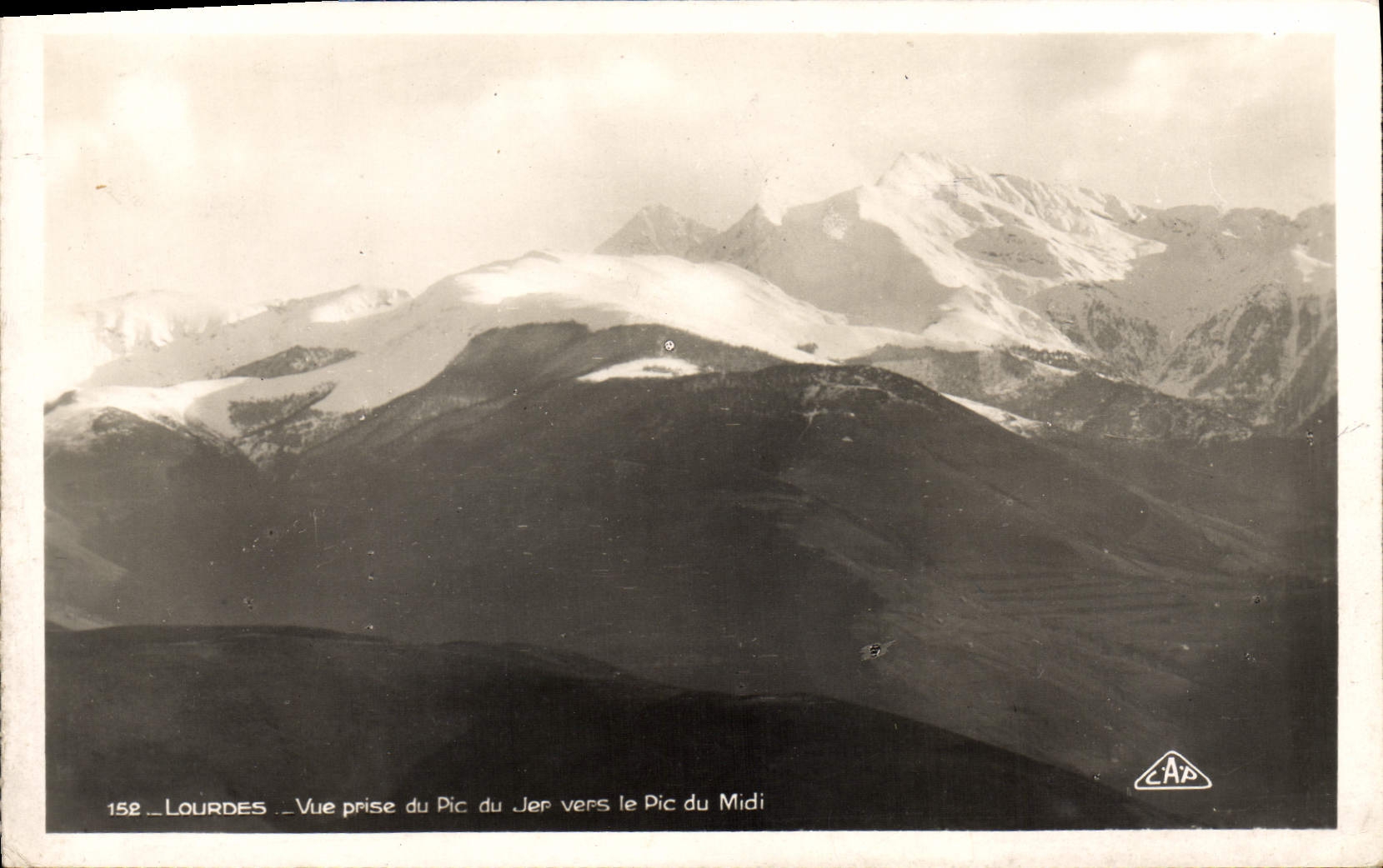 VINTAGE POSTCARD Heavy Seen from Of the Peak Of Jer towards the Peak of the South