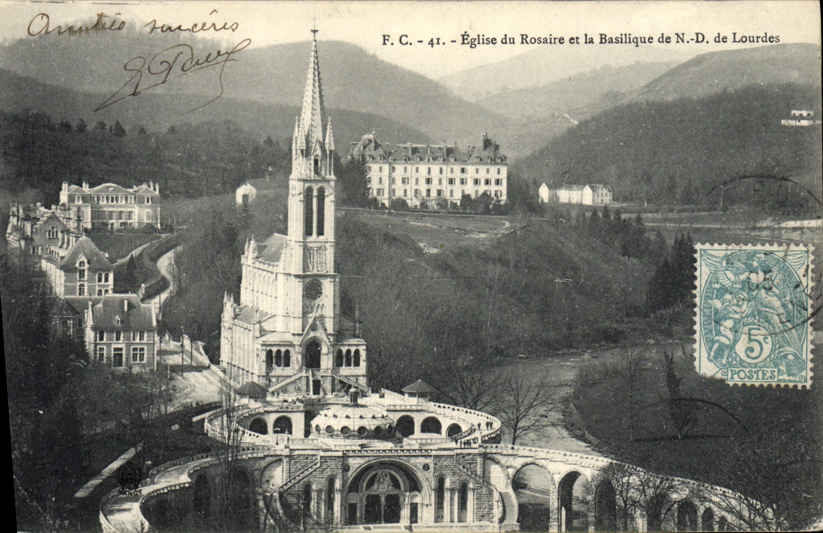 VINTAGE POSTCARD Church Of the Rosary And the ND Basilica of Doors