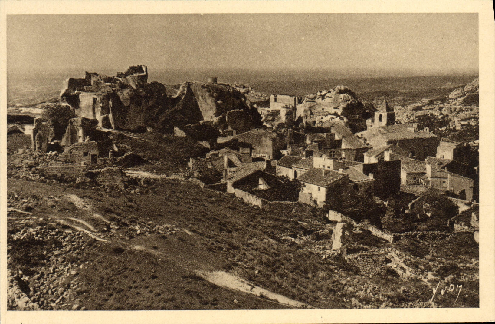 CPA Les Baux Vue Generale