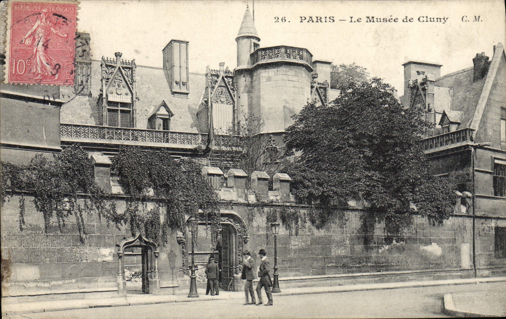 CPA Paris Le Musee De Cluny