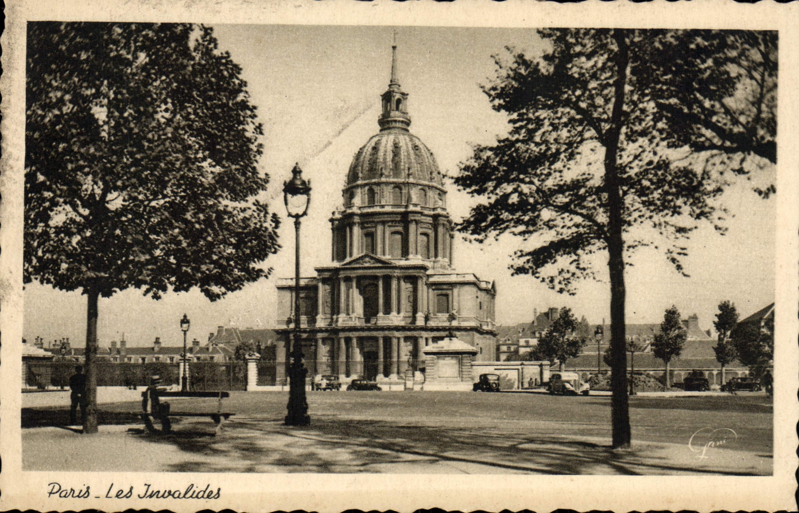 CPA Paris Les Invalides