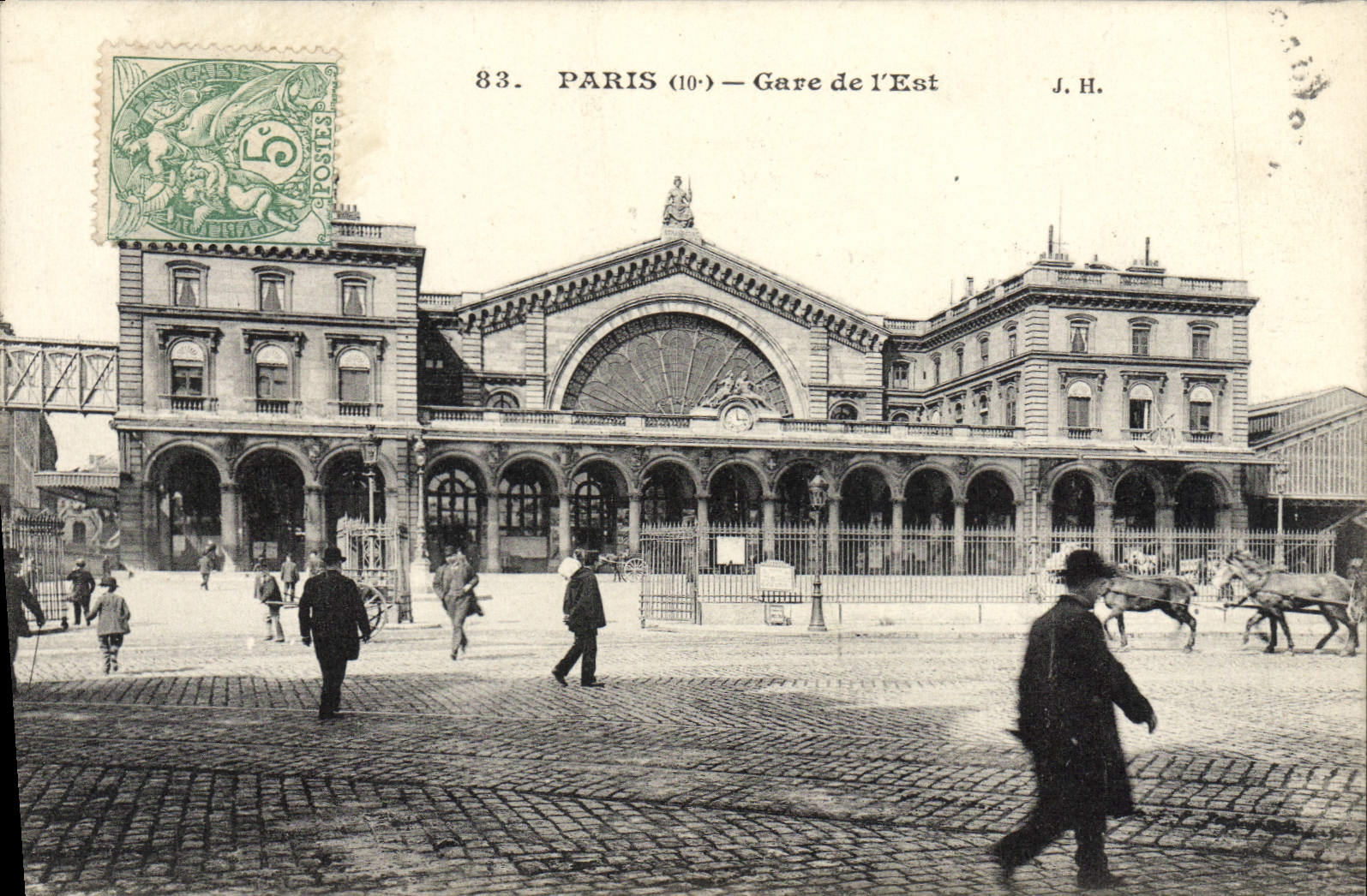 CPA Paris La Gare De l'Est
