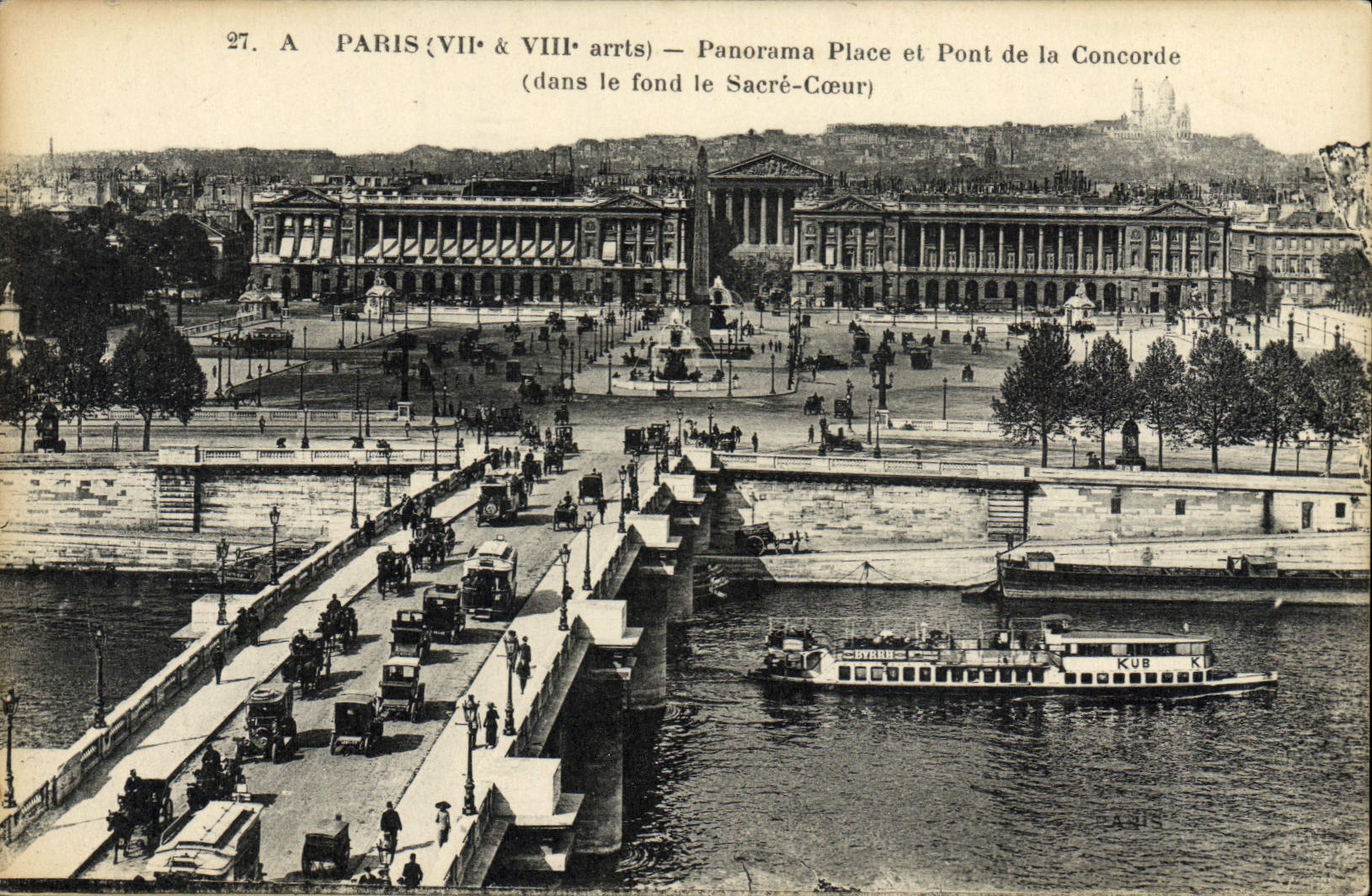 CPA Paris Panorama Place Et Pont De La Concorde Dans le fond Sacre Coeur Peniche Bateau