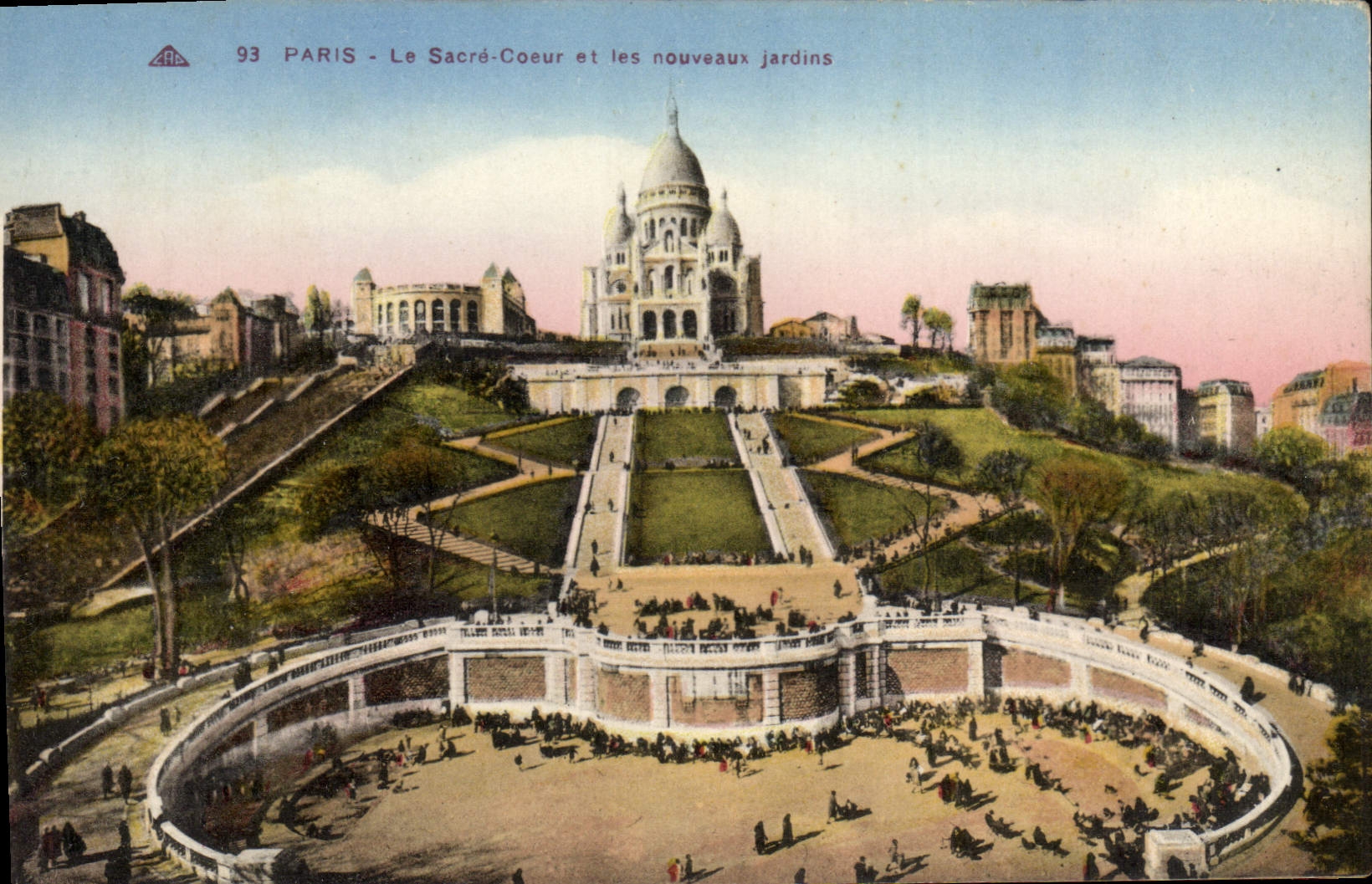 VINTAGE POSTCARD Paris the Sacring Heart And New Gardens
