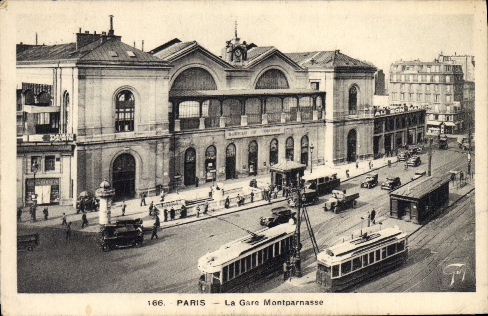 CPA Paris La Gare Montparnasse